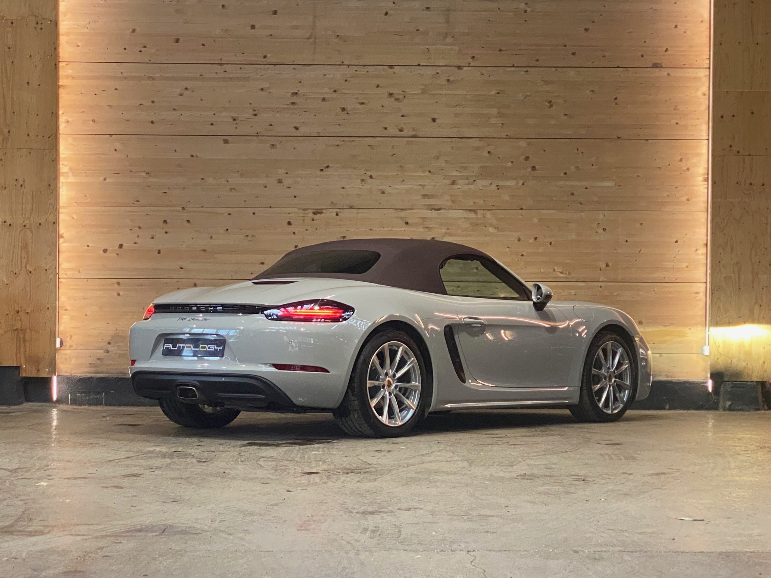 Porsche 718 Boxster