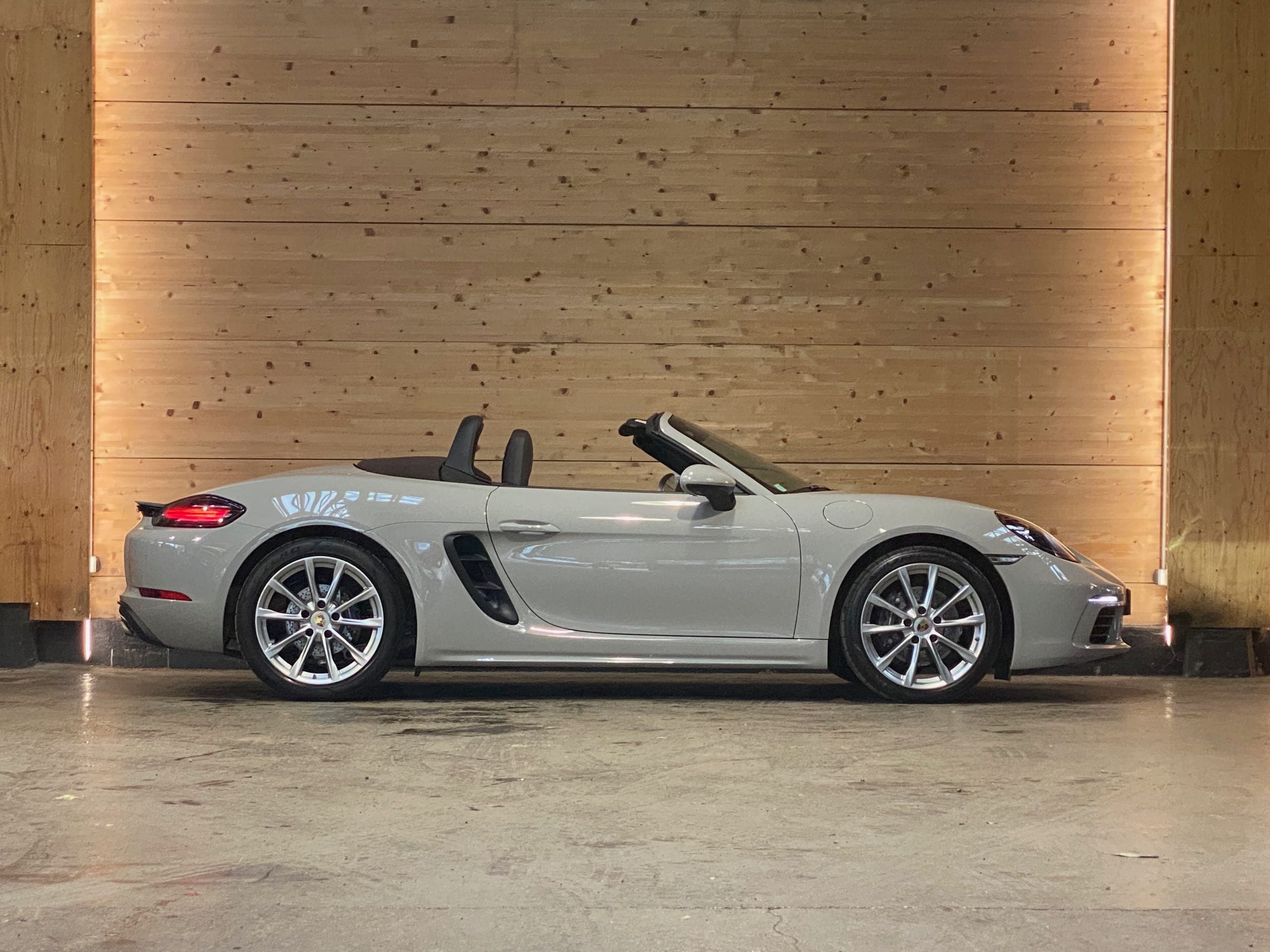 Porsche 718 Boxster