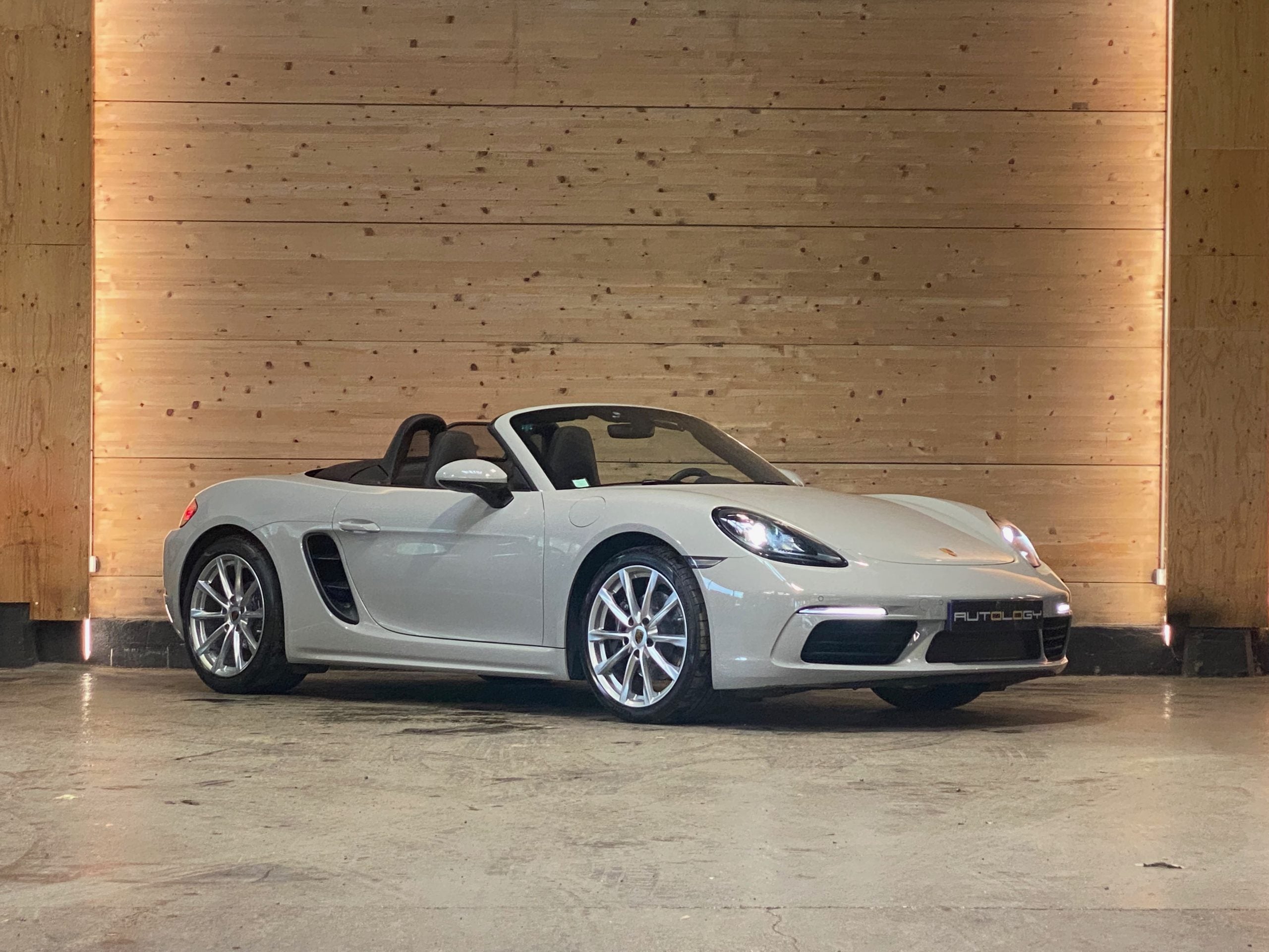 Porsche 718 Boxster