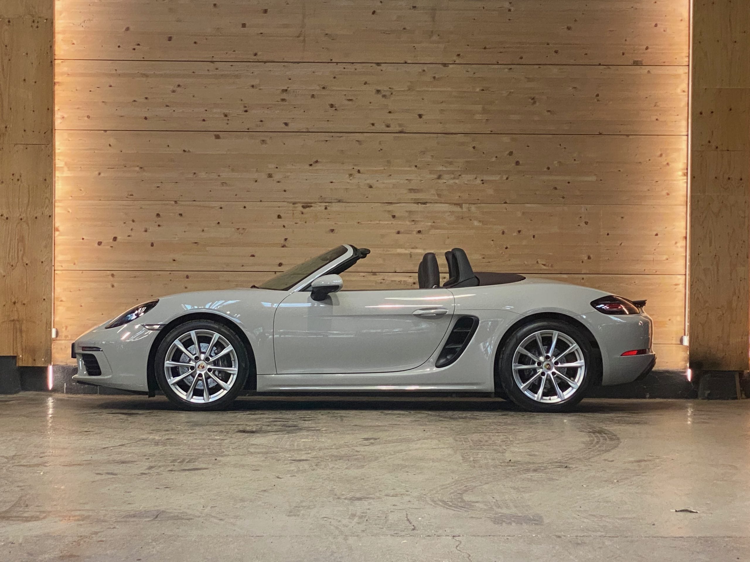 Porsche 718 Boxster