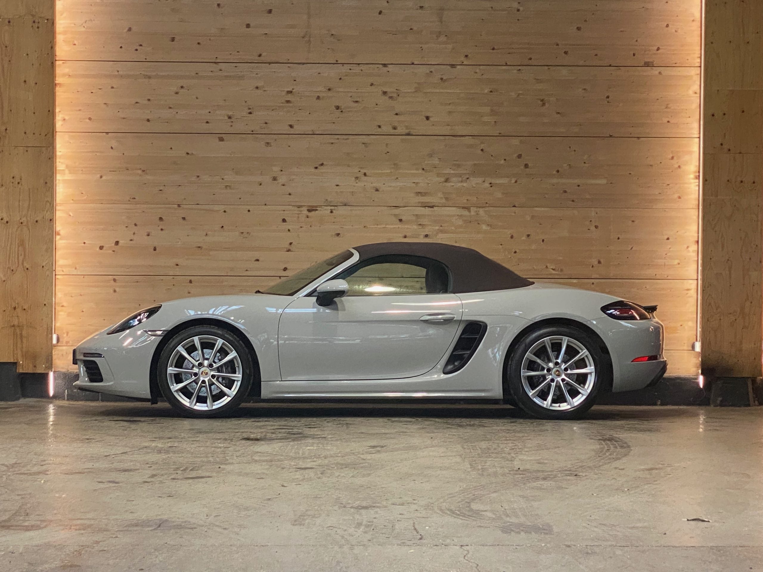 Porsche 718 Boxster