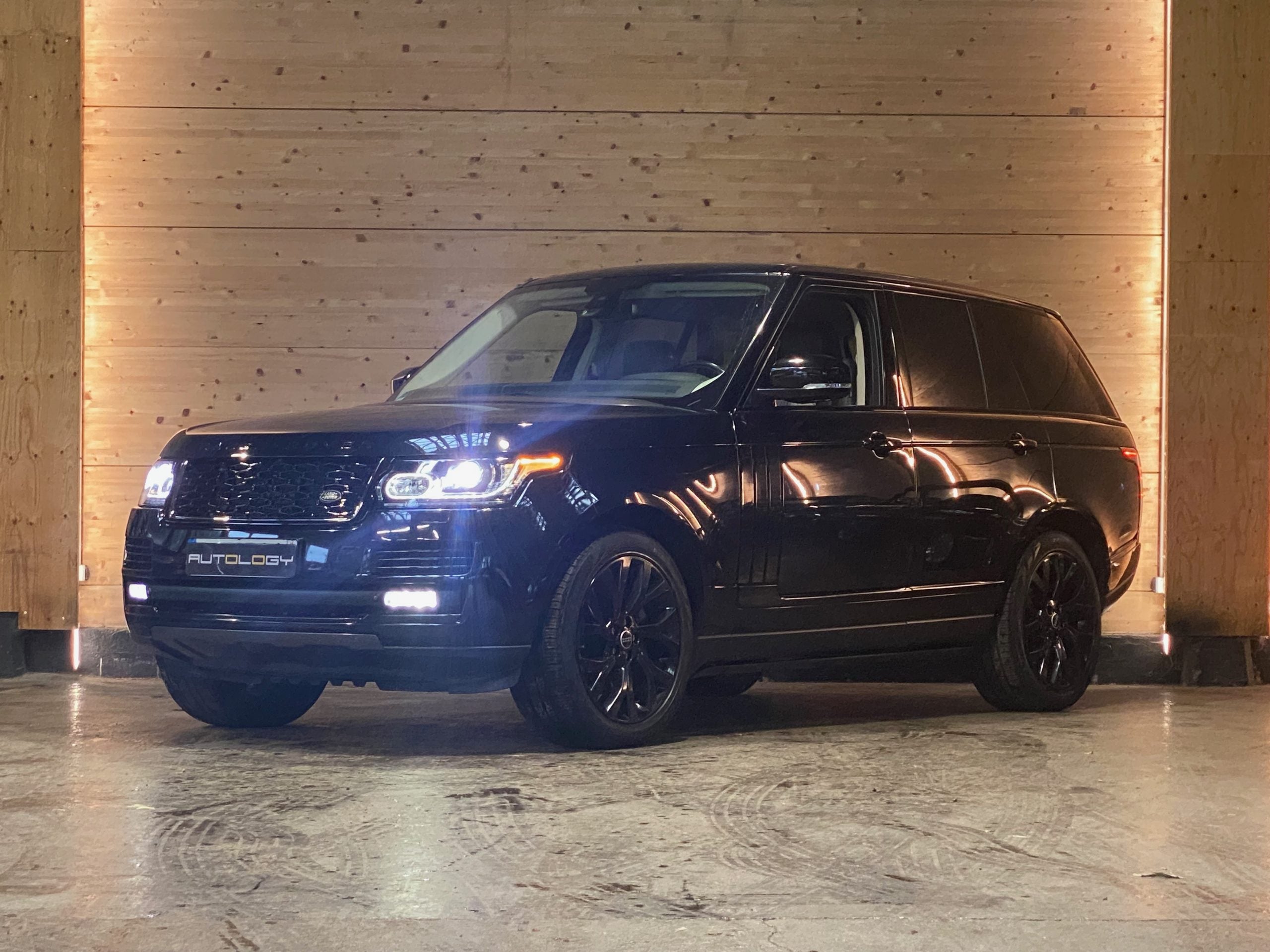 Land Rover Range Rover 4.4 SdV8 Vogue