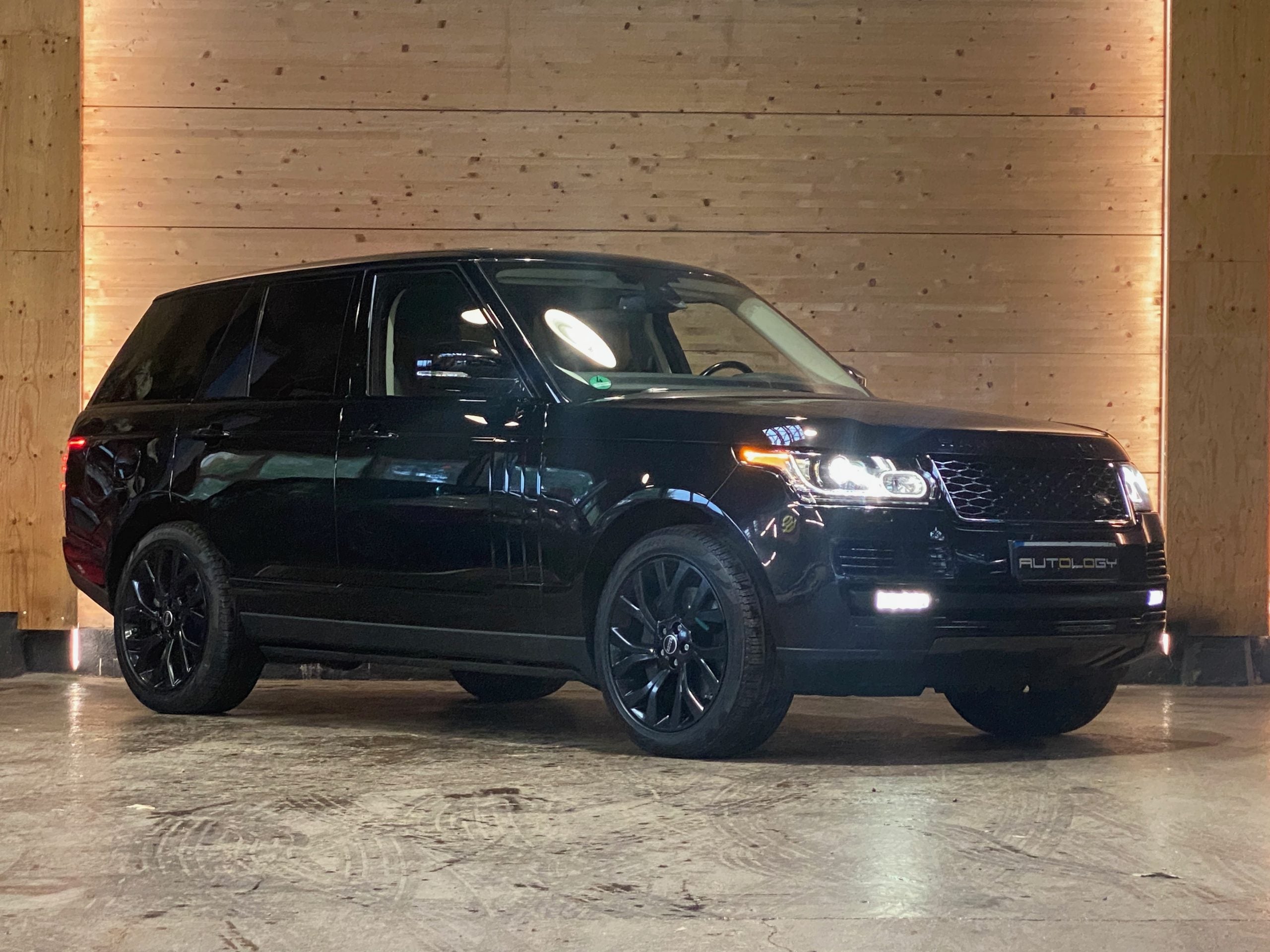 Land Rover Range Rover 4.4 SdV8 Vogue