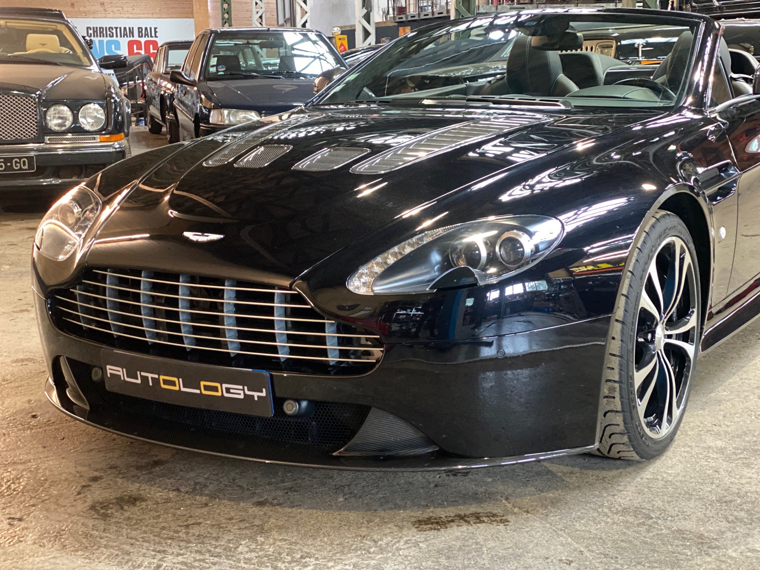 Aston Martin V12 Vantage Roadster BVM6