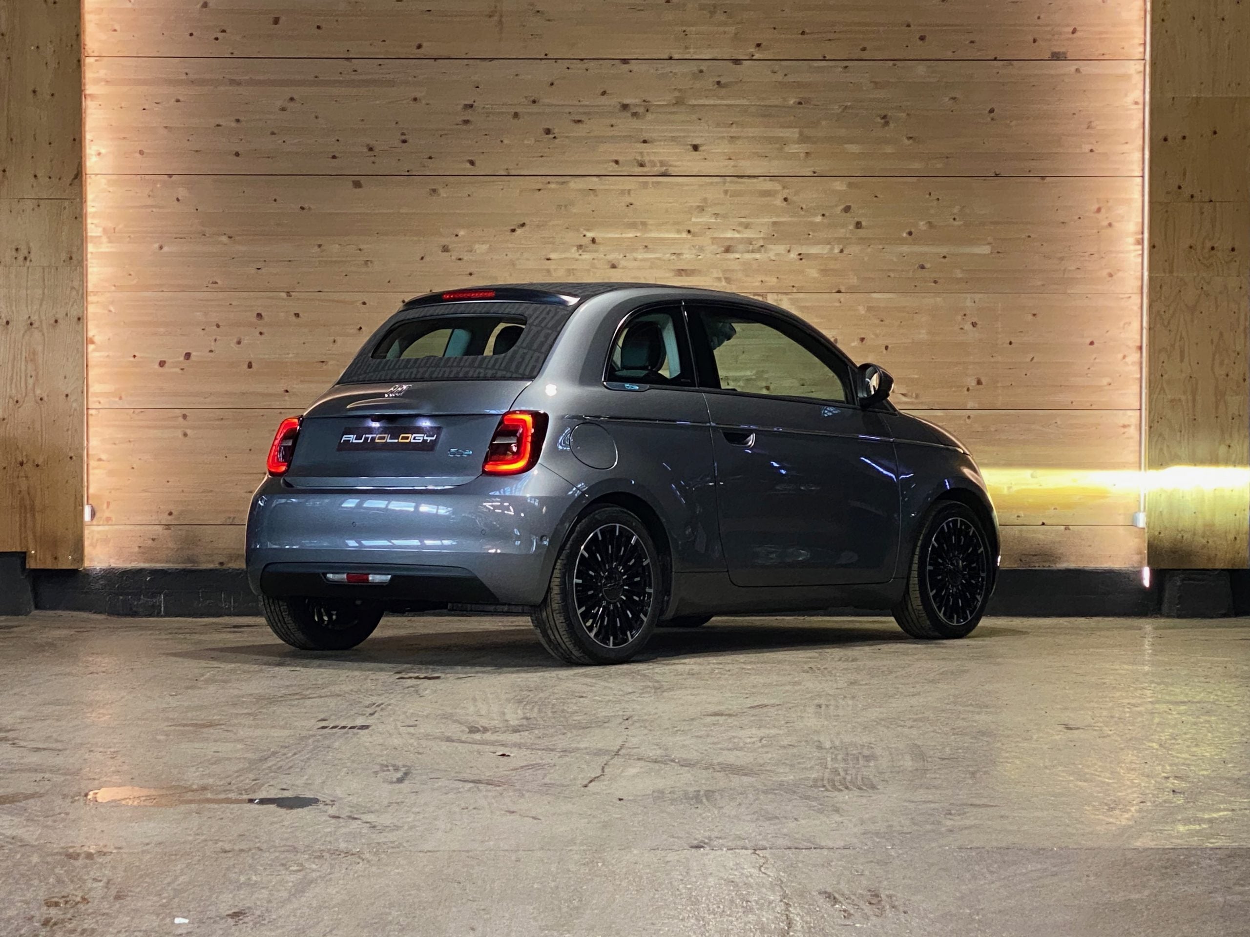 Fiat 500e LaPrima Cabriolet