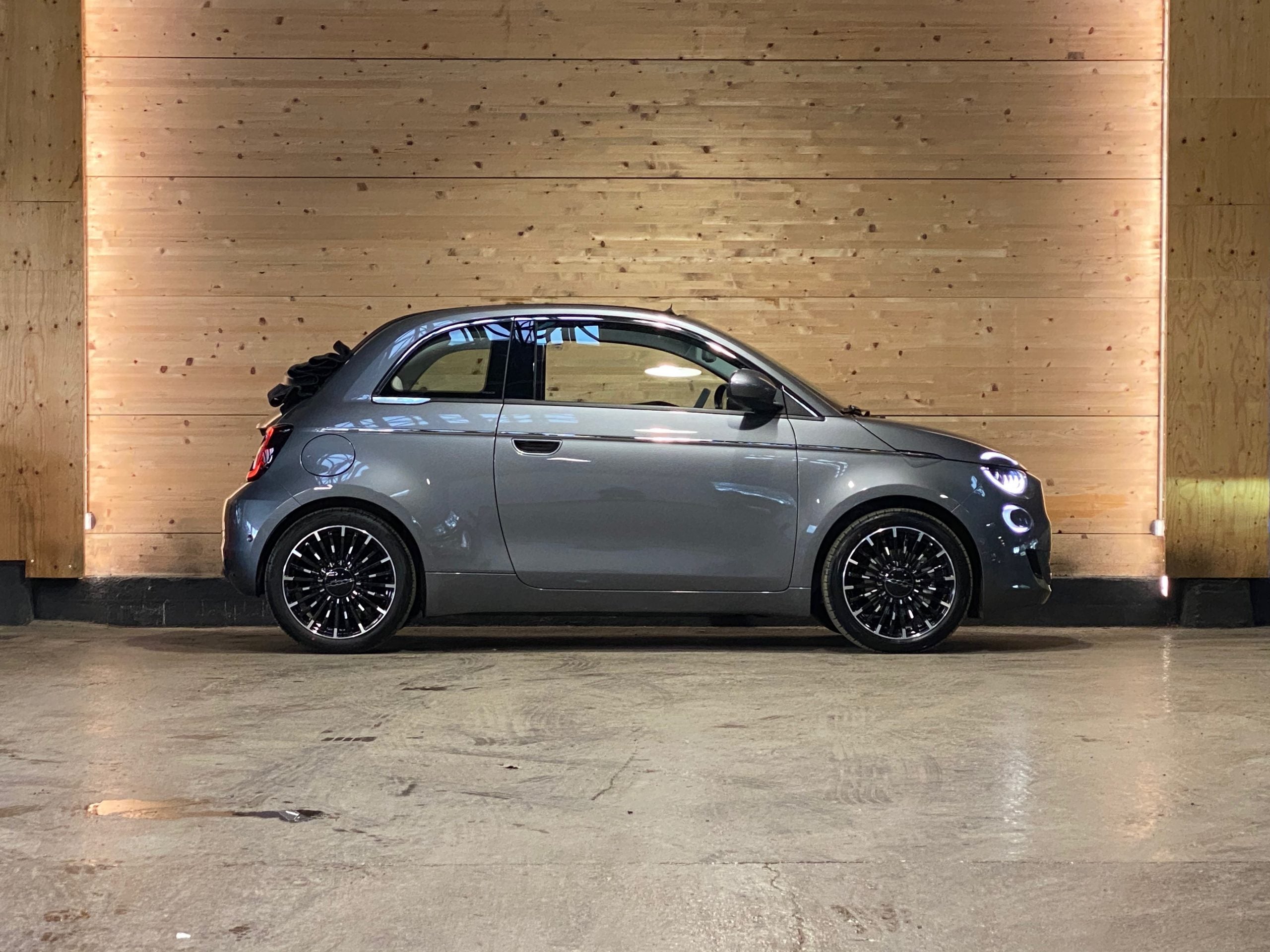 Fiat 500e LaPrima Cabriolet