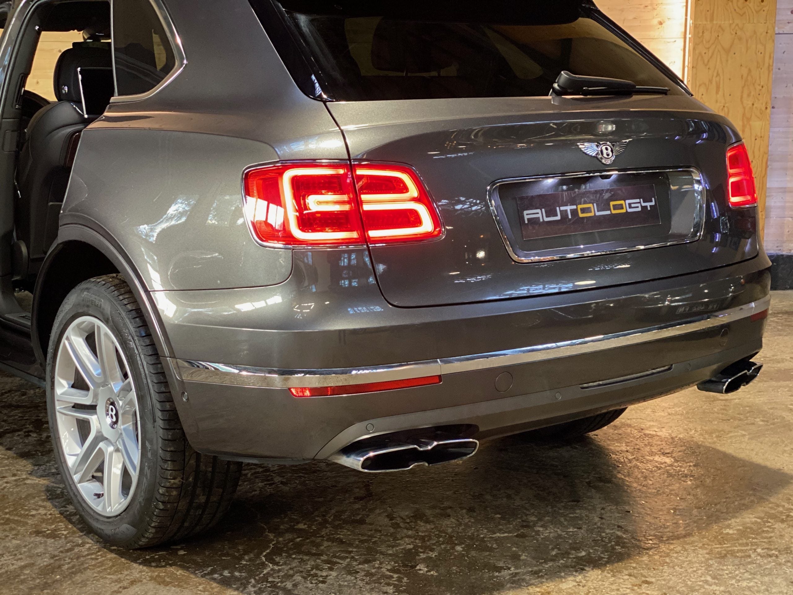 Bentley Bentayga V8 550ch Mulliner