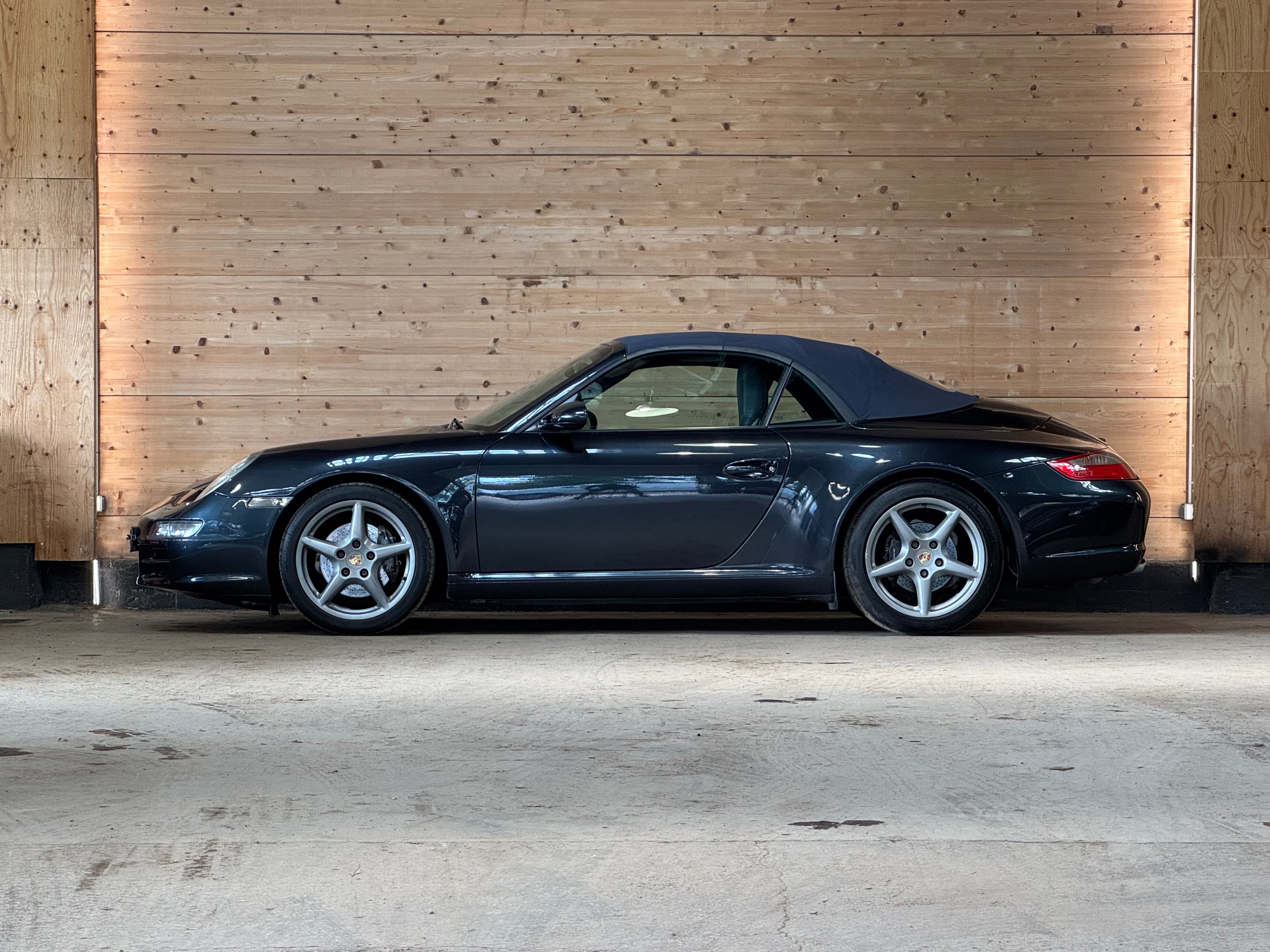 Porsche 997 Carrera Cabriolet