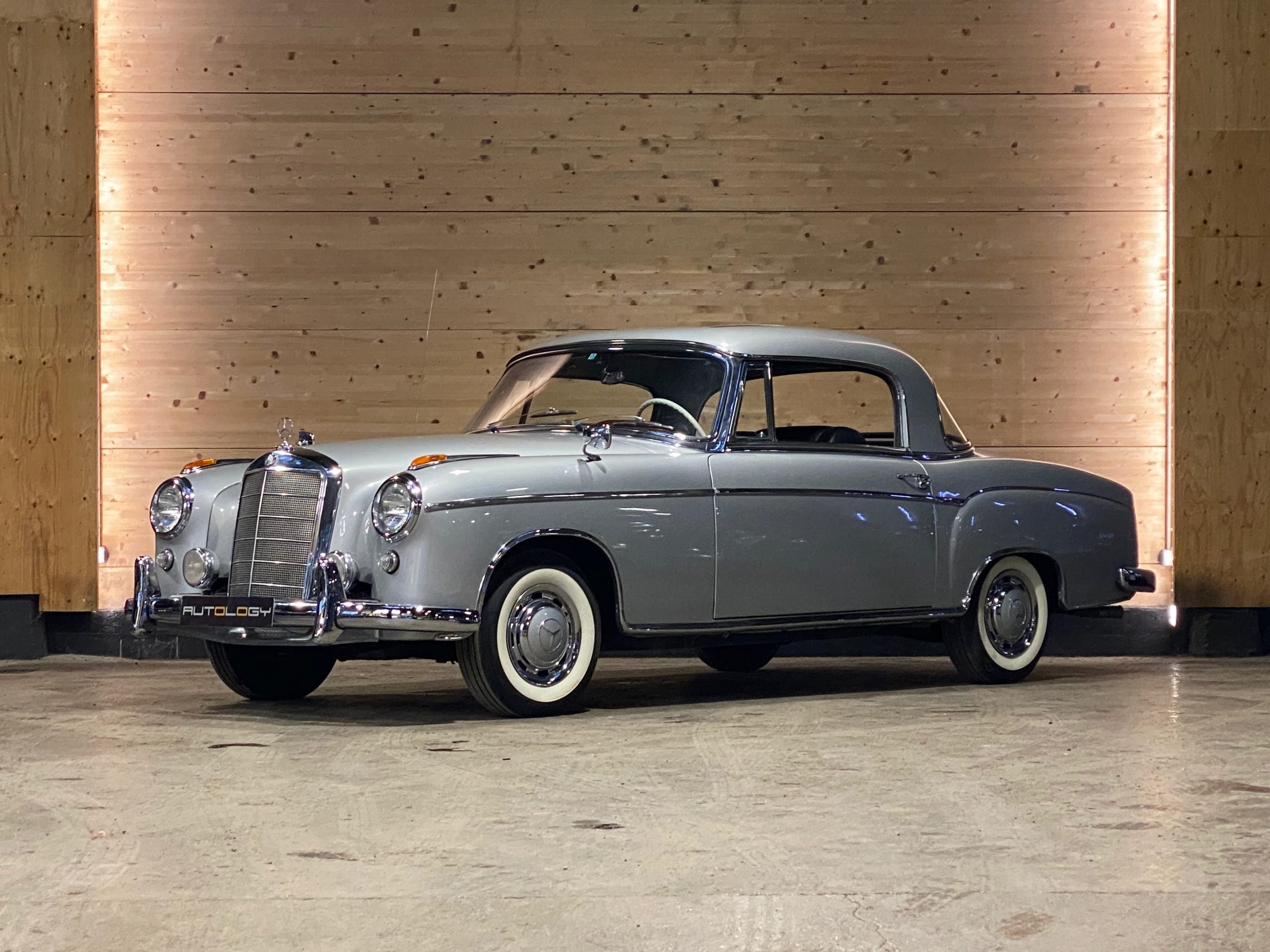 Mercedes 220S Coupé