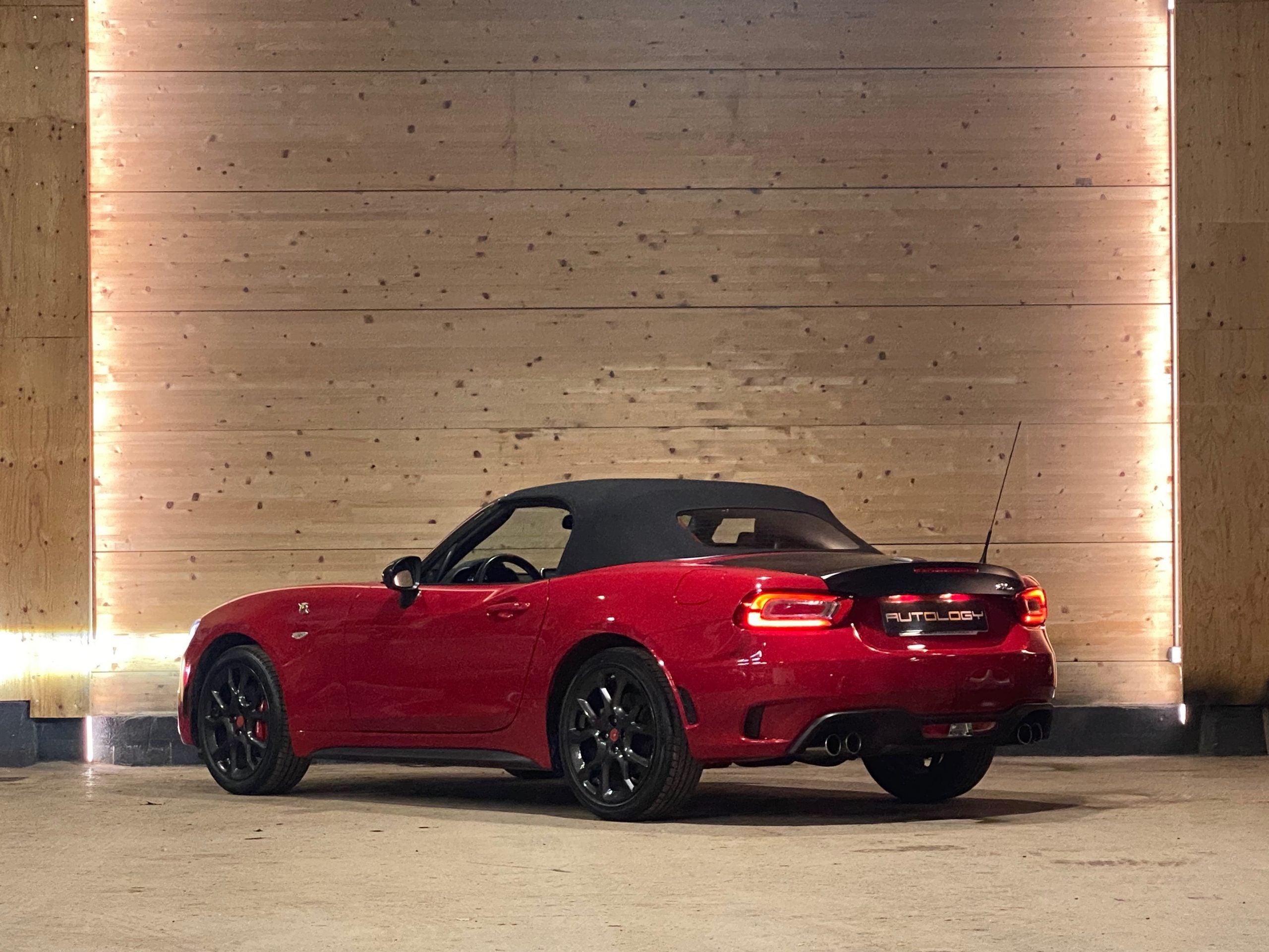 Abarth 124 Spider BVM