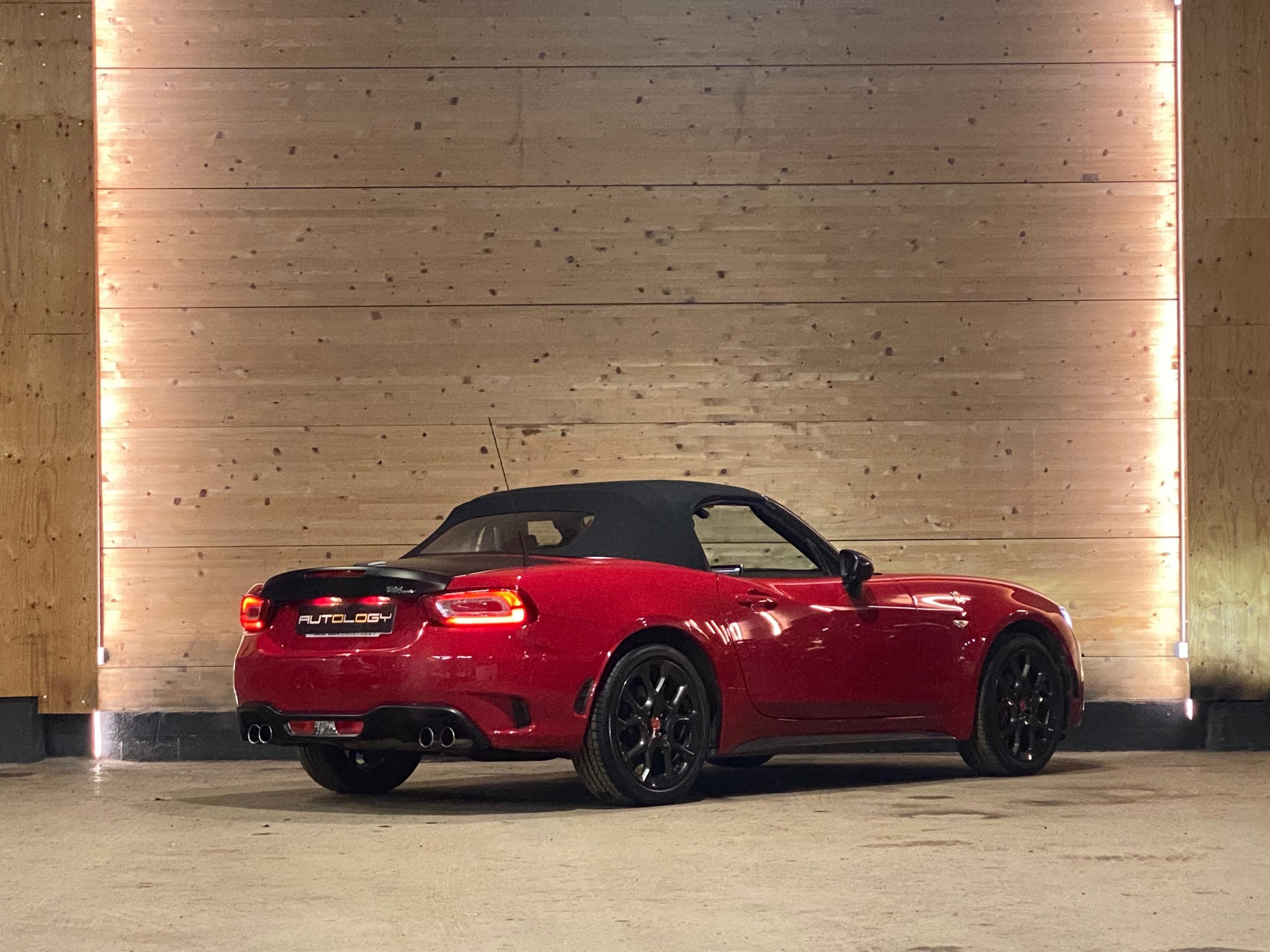 Abarth 124 Spider BVM