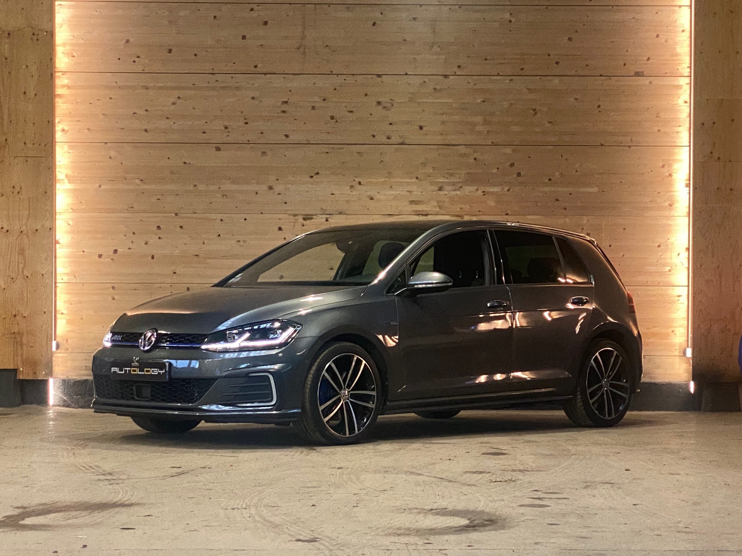 Volkswagen Golf GTE 1.4 TSI 204 Hybride