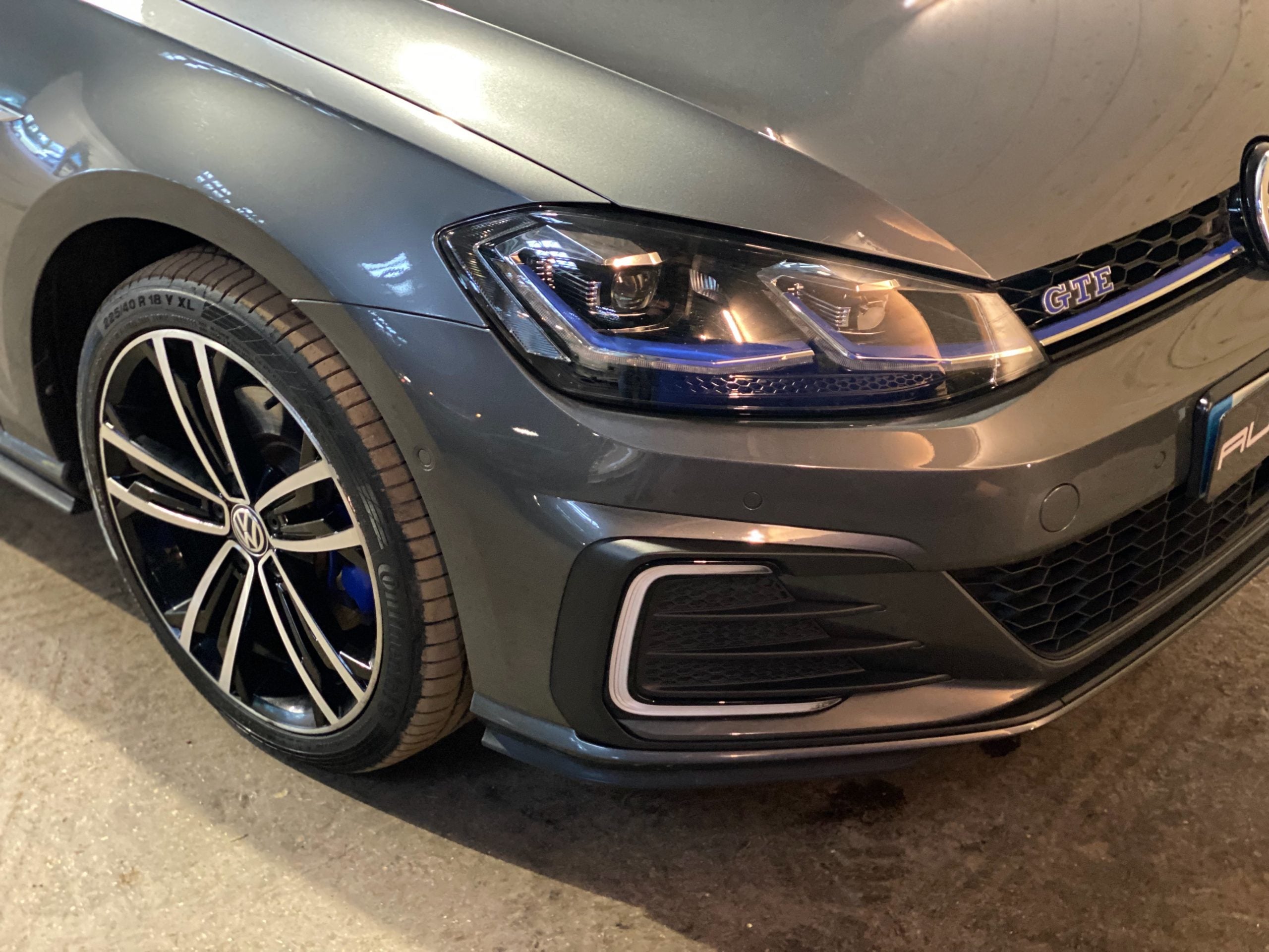 Volkswagen Golf GTE 1.4 TSI 204 Hybride