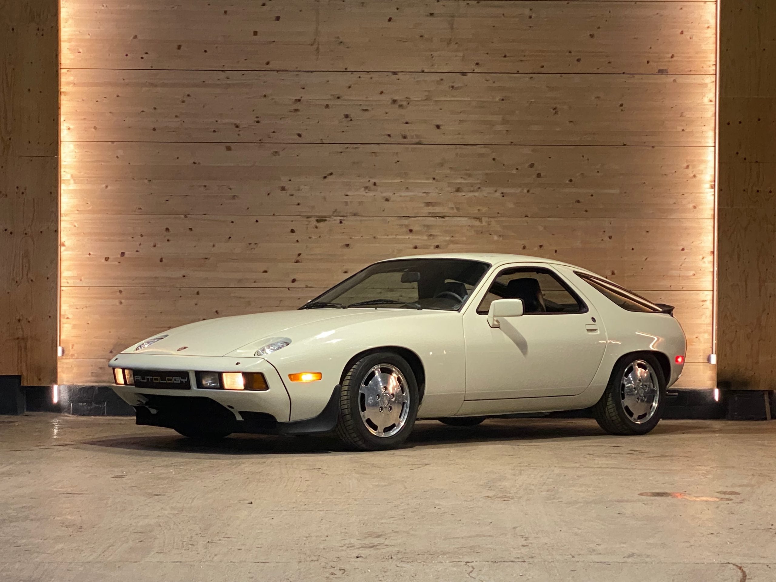 Porsche 928 S BVA