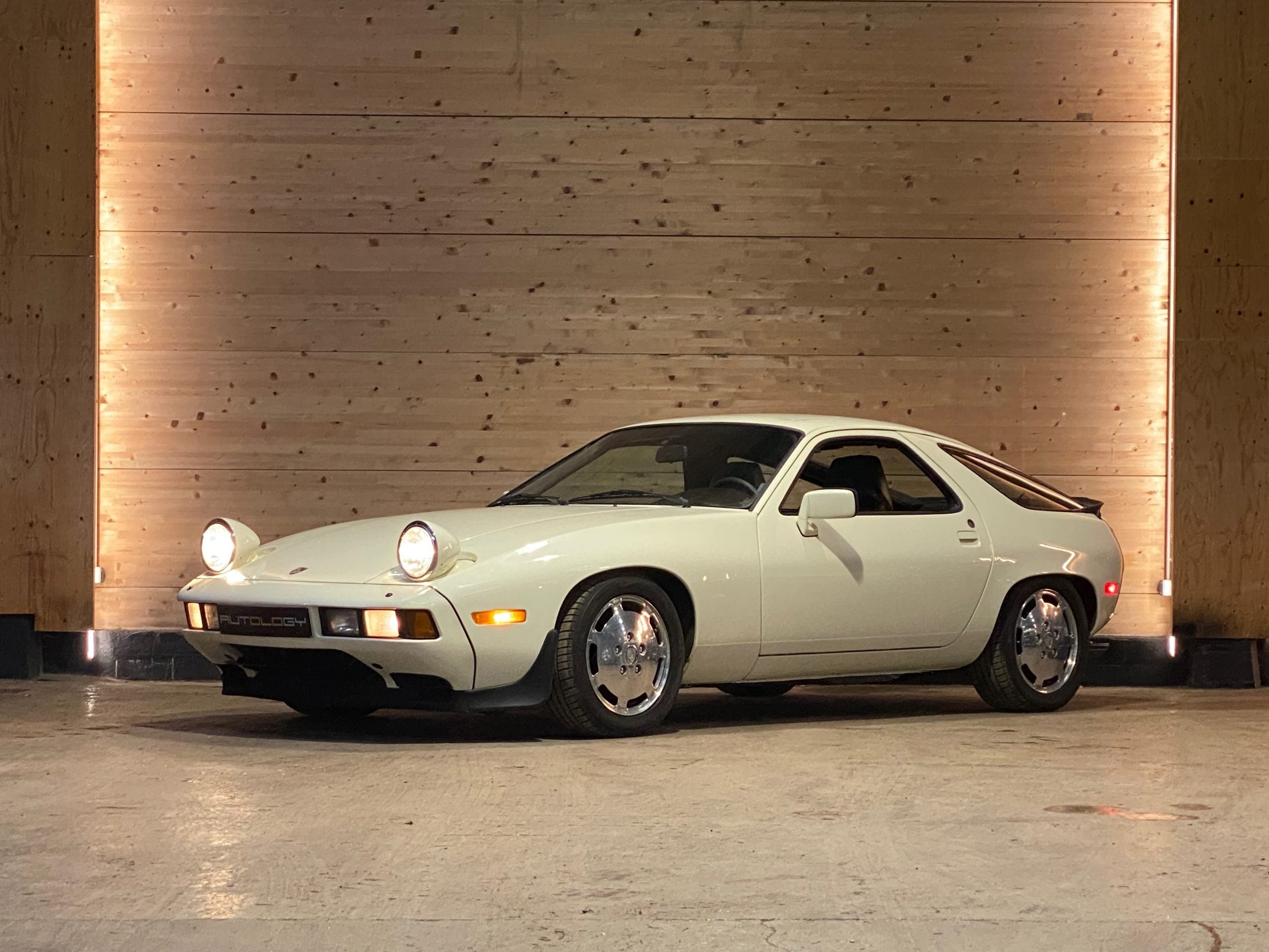 Porsche 928 S BVA