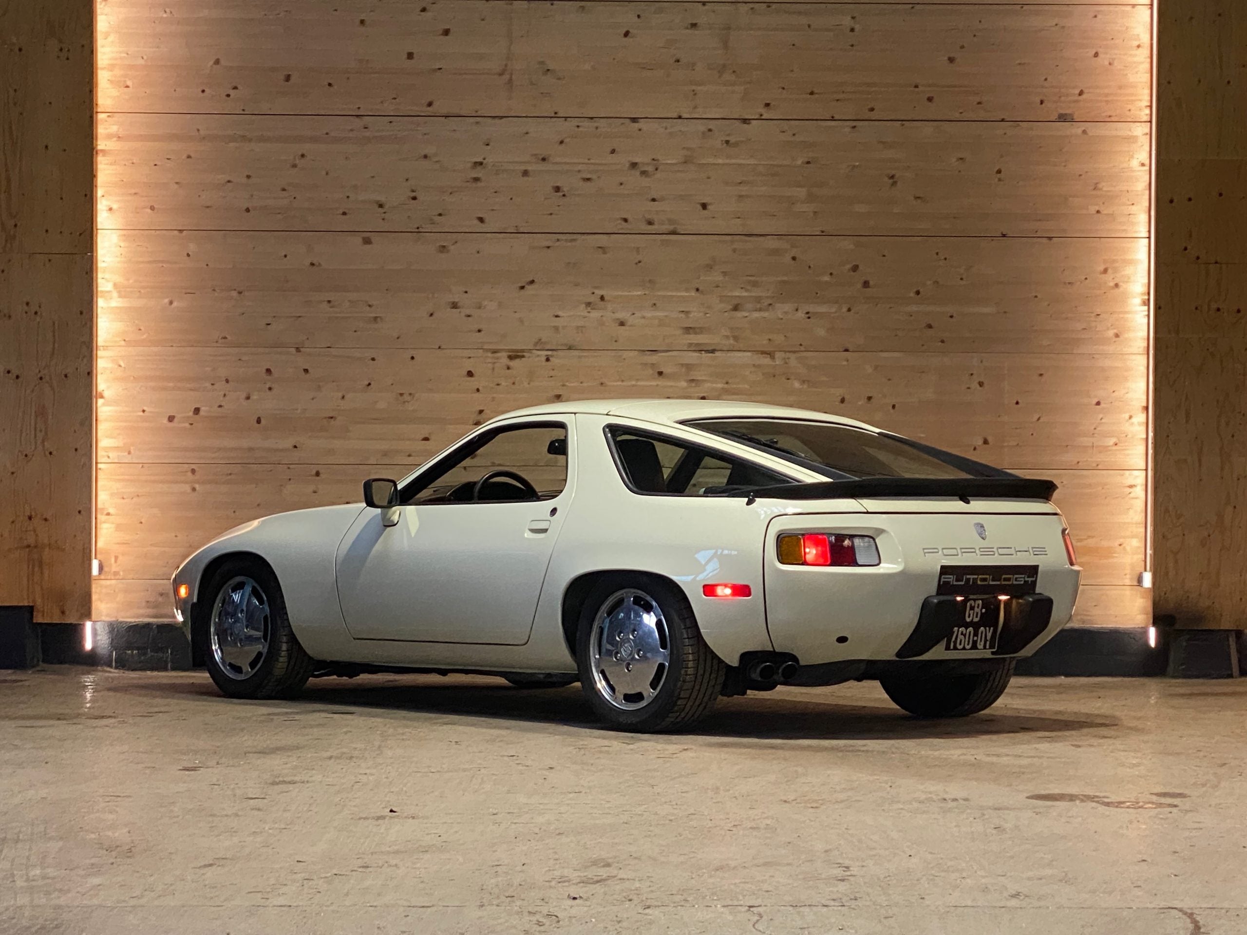 Porsche 928 S BVA