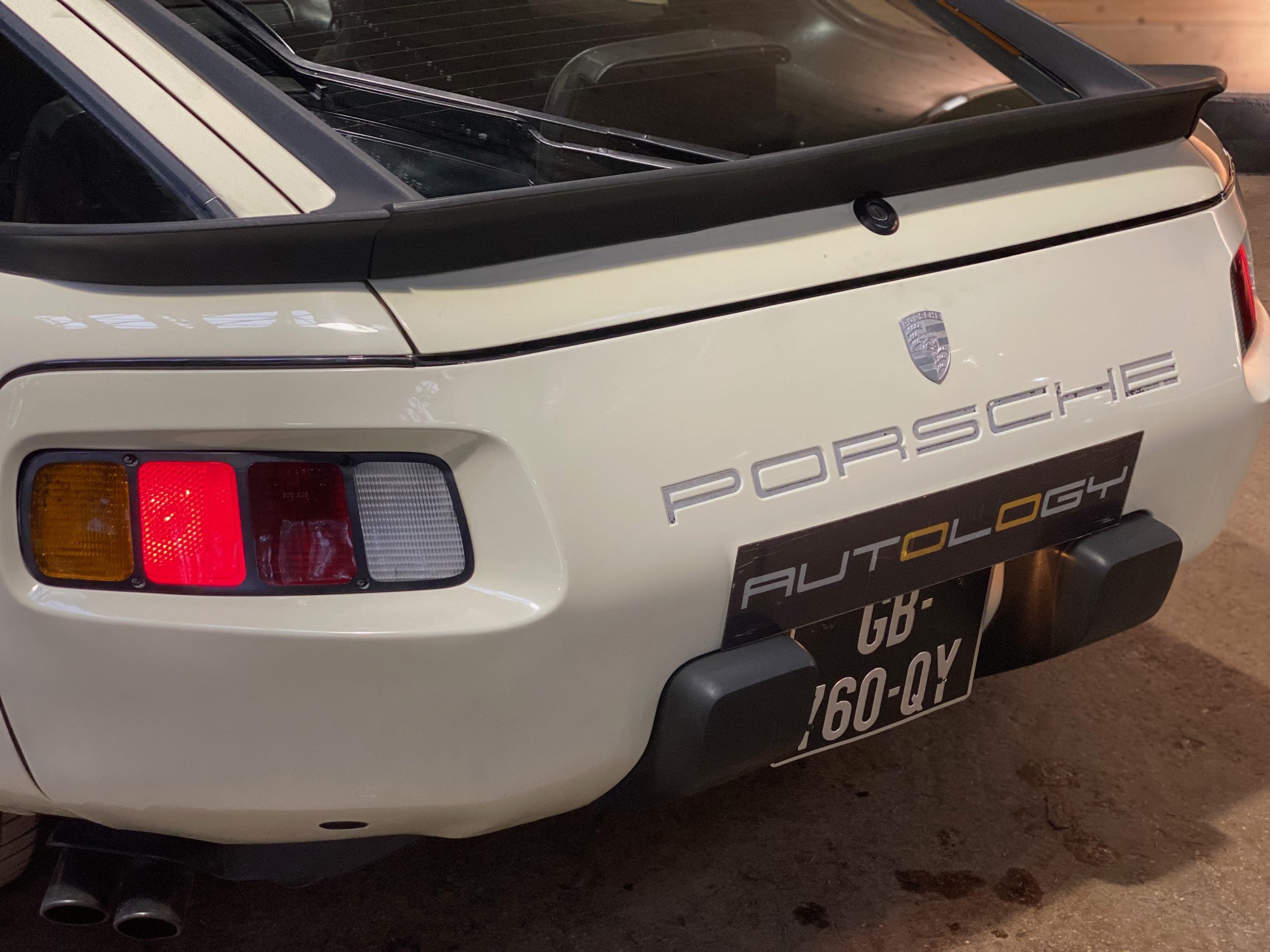 Porsche 928 S BVA