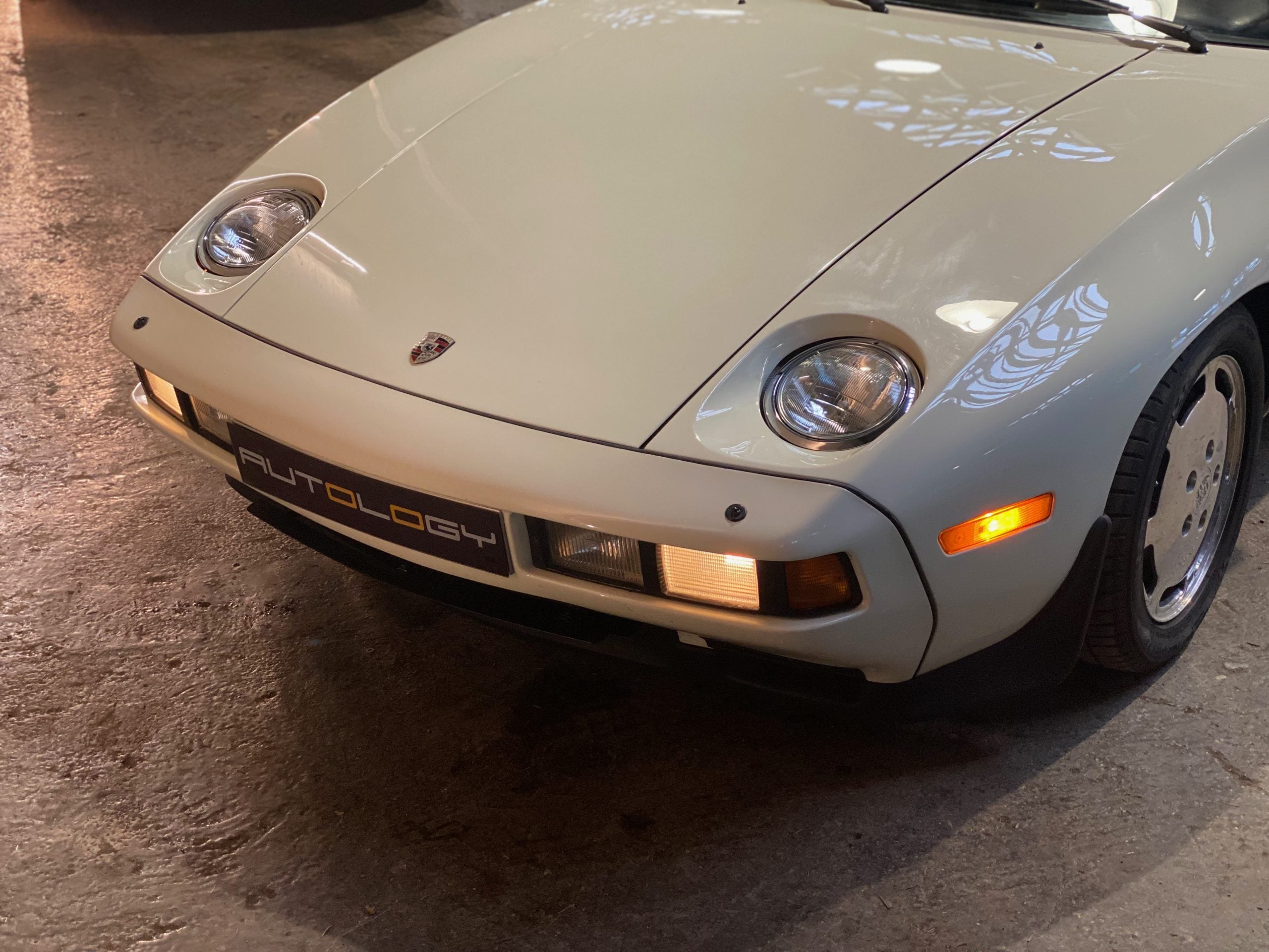 Porsche 928 S BVA