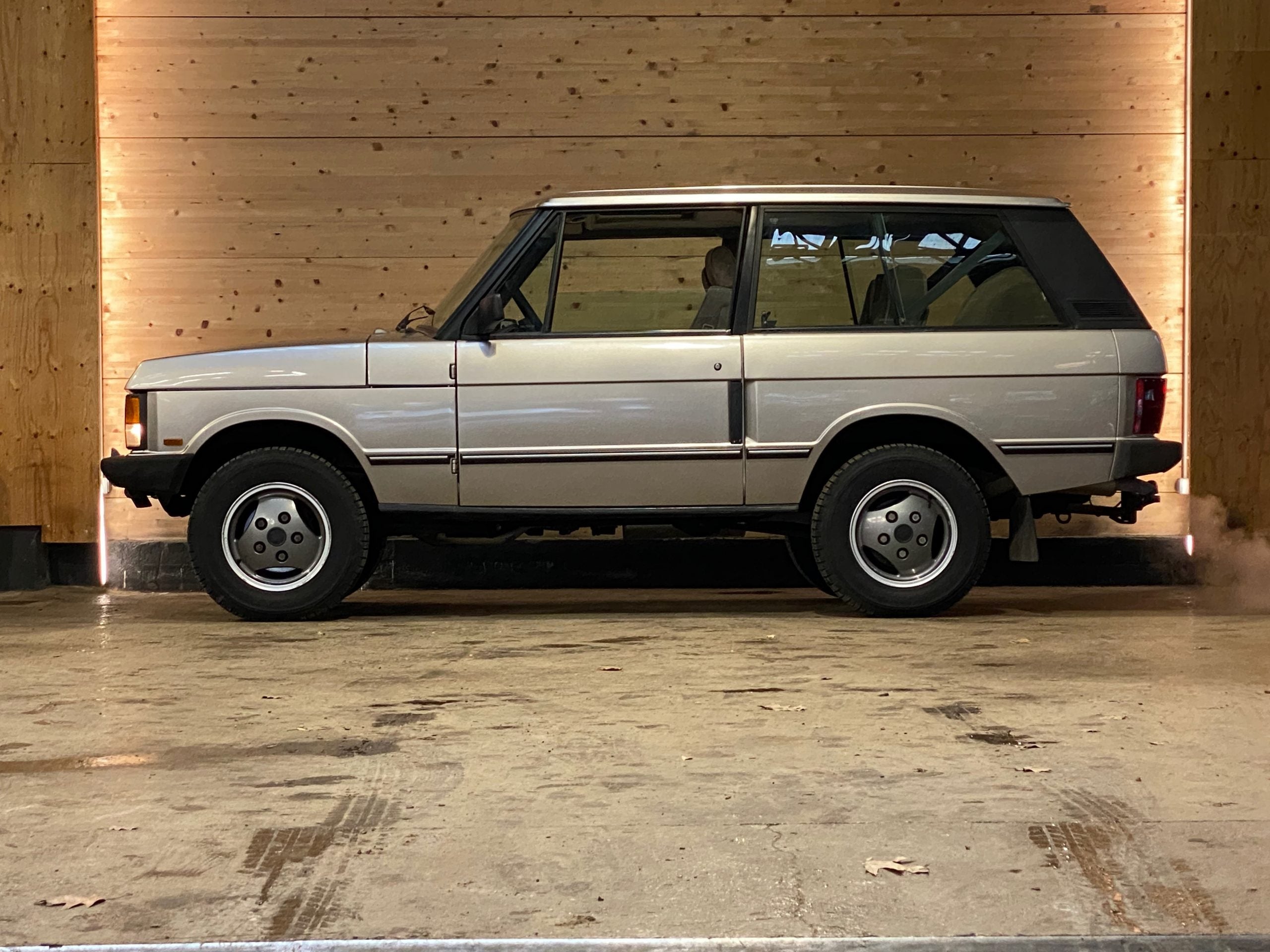 LAND ROVER RANGE ROVER CLASSIC SILVER SPRING V8 3.9 3DOORS