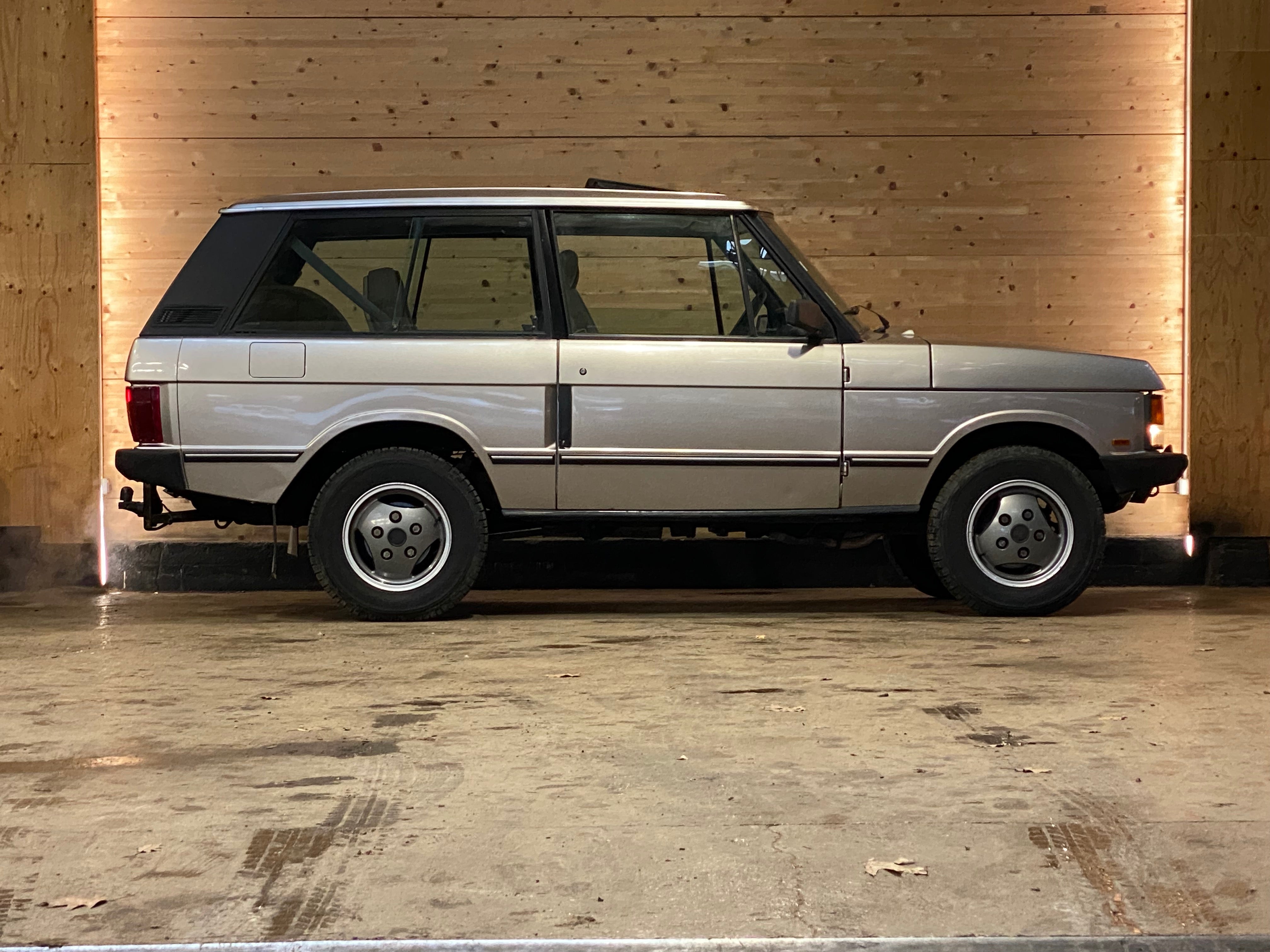 LAND ROVER RANGE ROVER CLASSIC SILVER SPRING V8 3.9 3DOORS