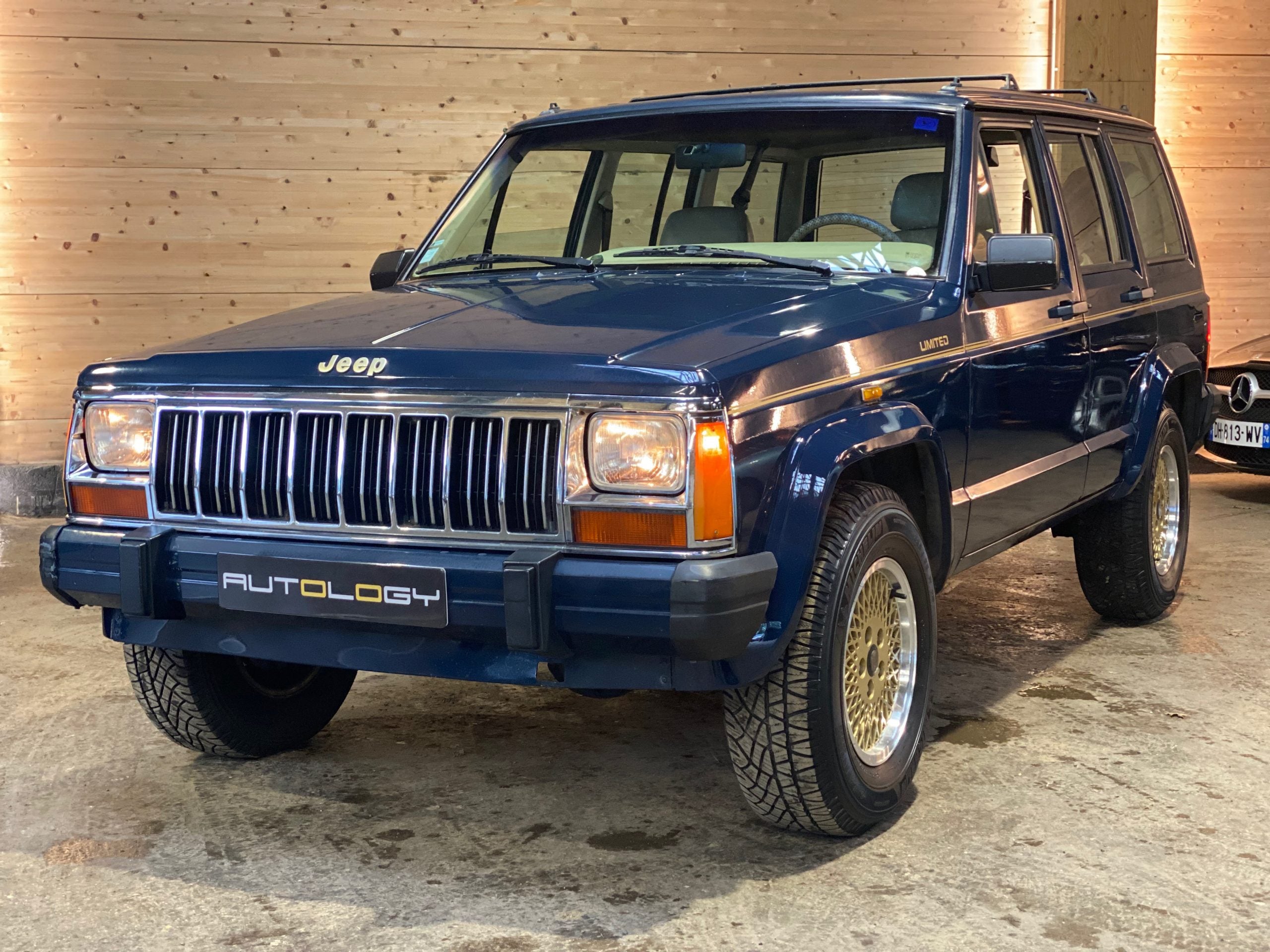 Jeep Cherokee 4.0 Limited BVA