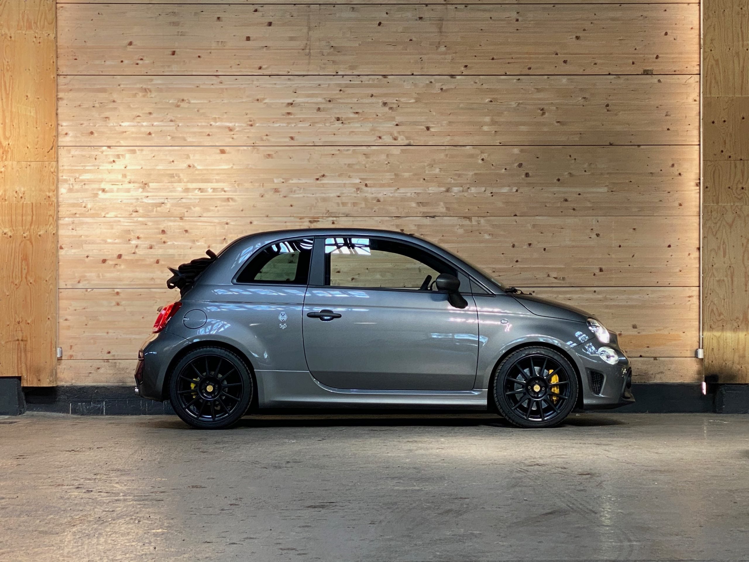 Abarth 595 Convertible 1.4 T-Jet 180ch