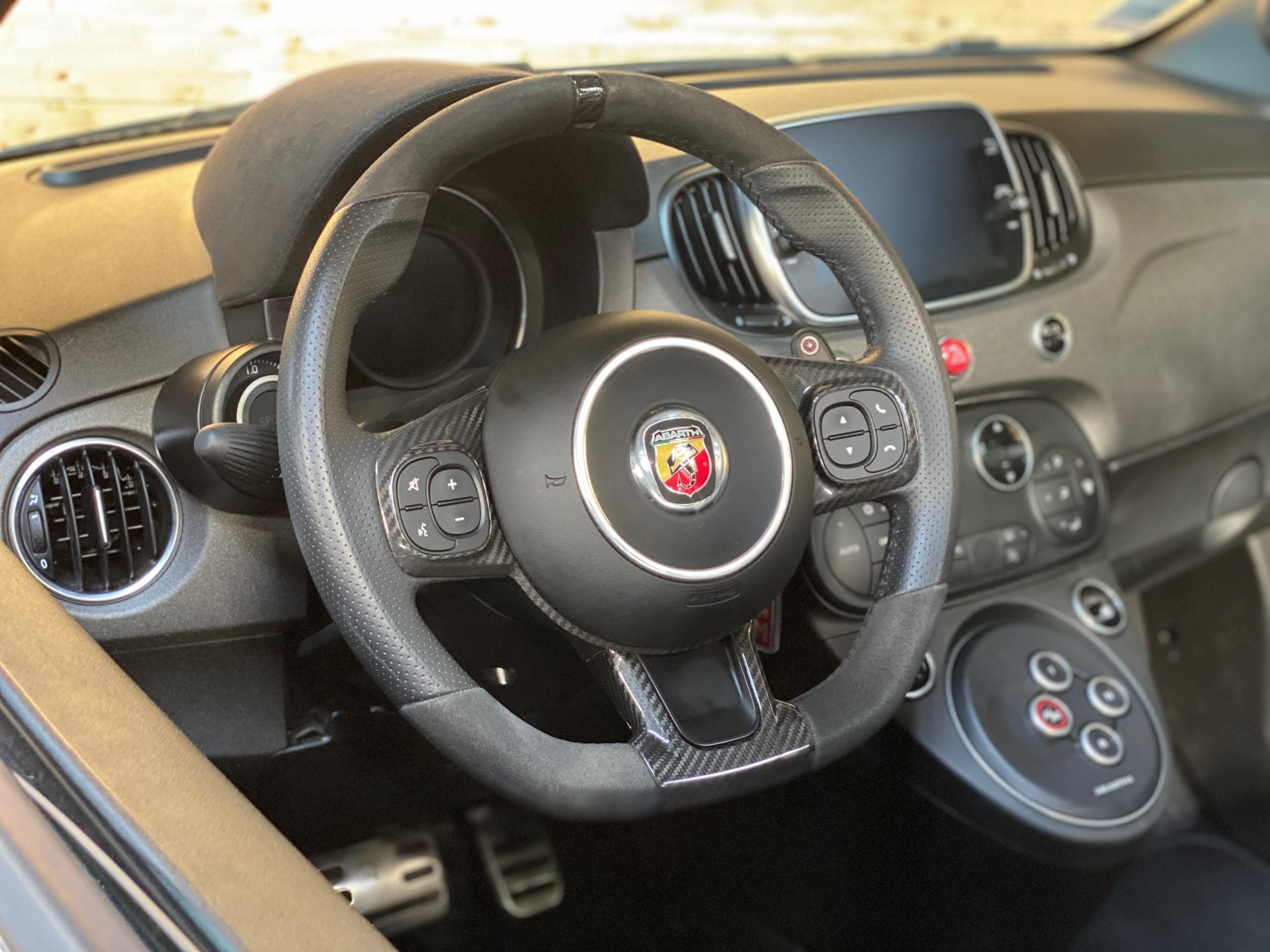 Abarth 595 Convertible 1.4 T-Jet 180ch