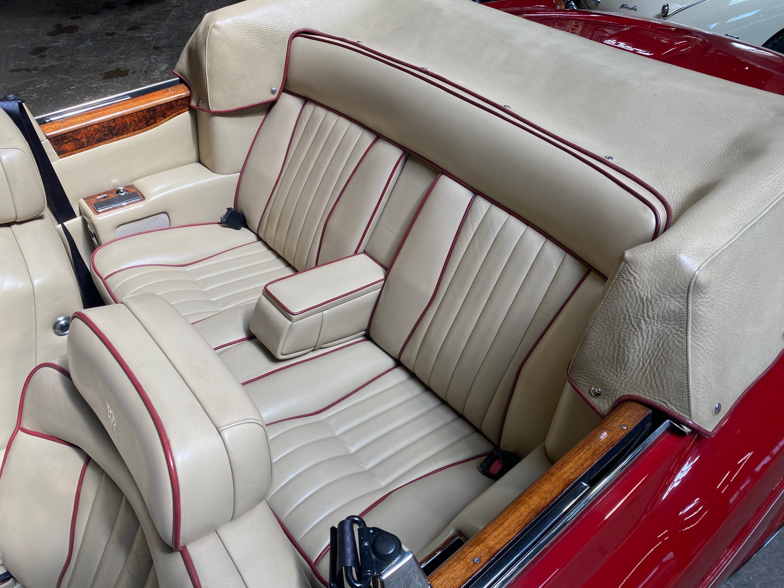 Rolls Royce Corniche II