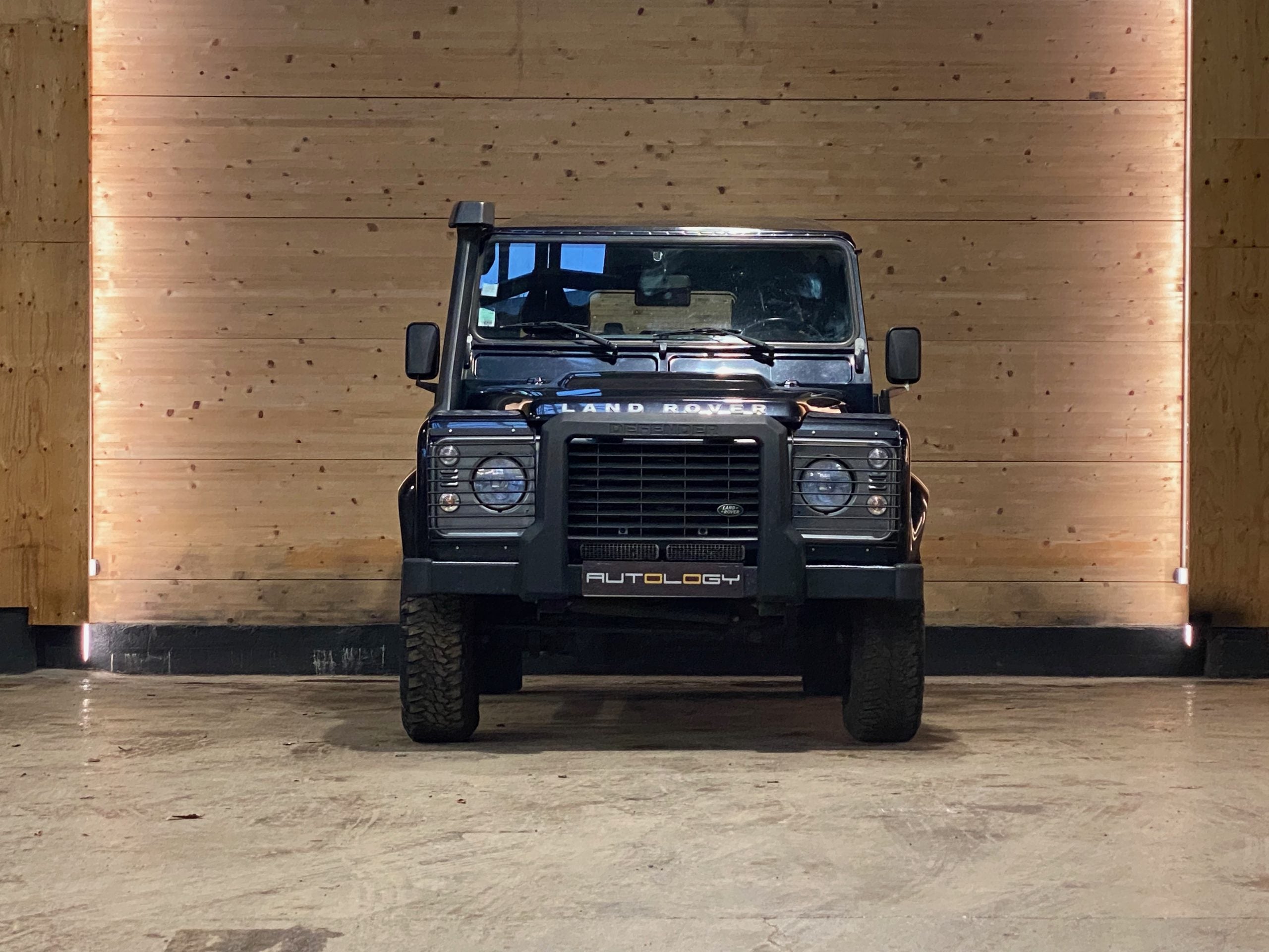 Land Rover Defender 110 Td4 Station Wagon SE