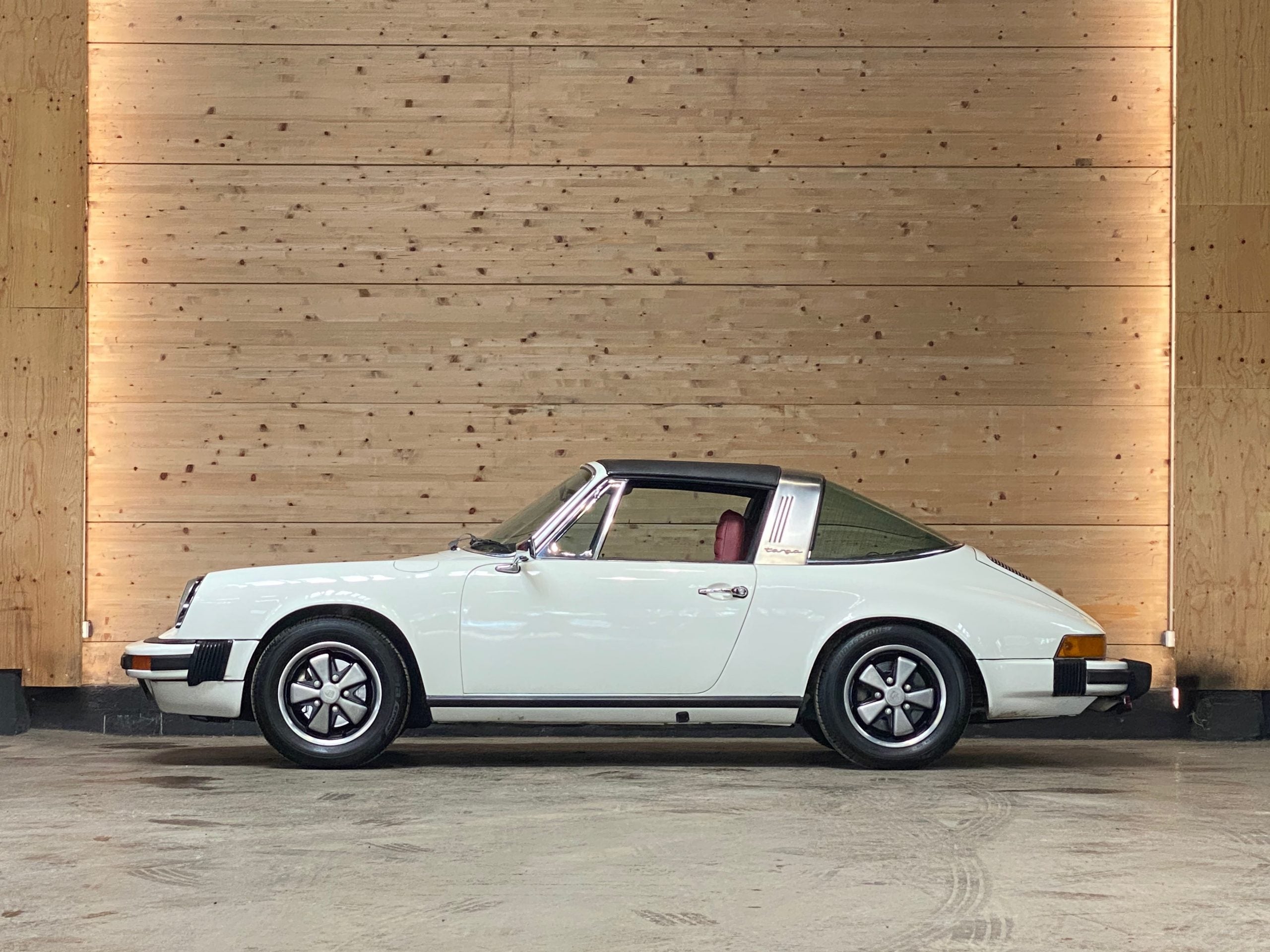 Porsche 911 2.7S Targa