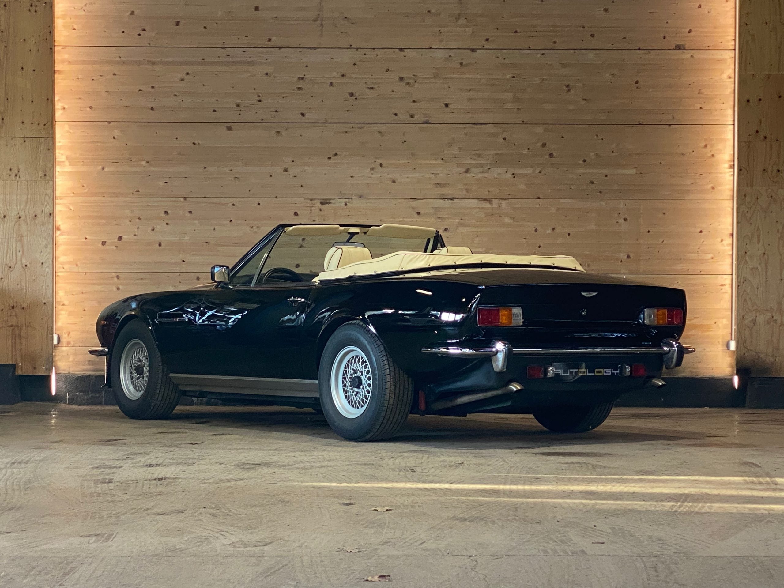 Aston Martin V8 Volante Vantage BVA V580