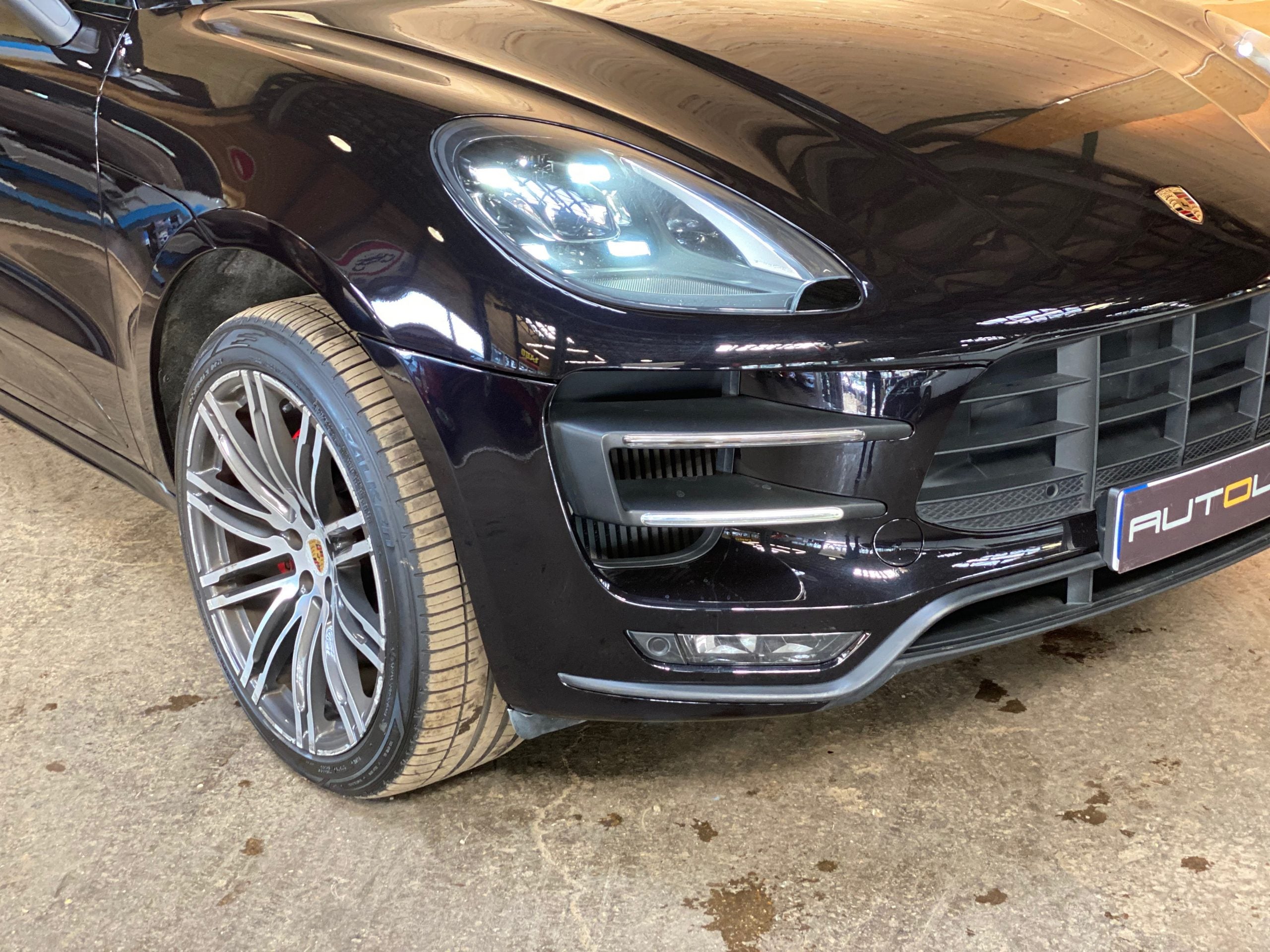 Porsche Macan Turbo