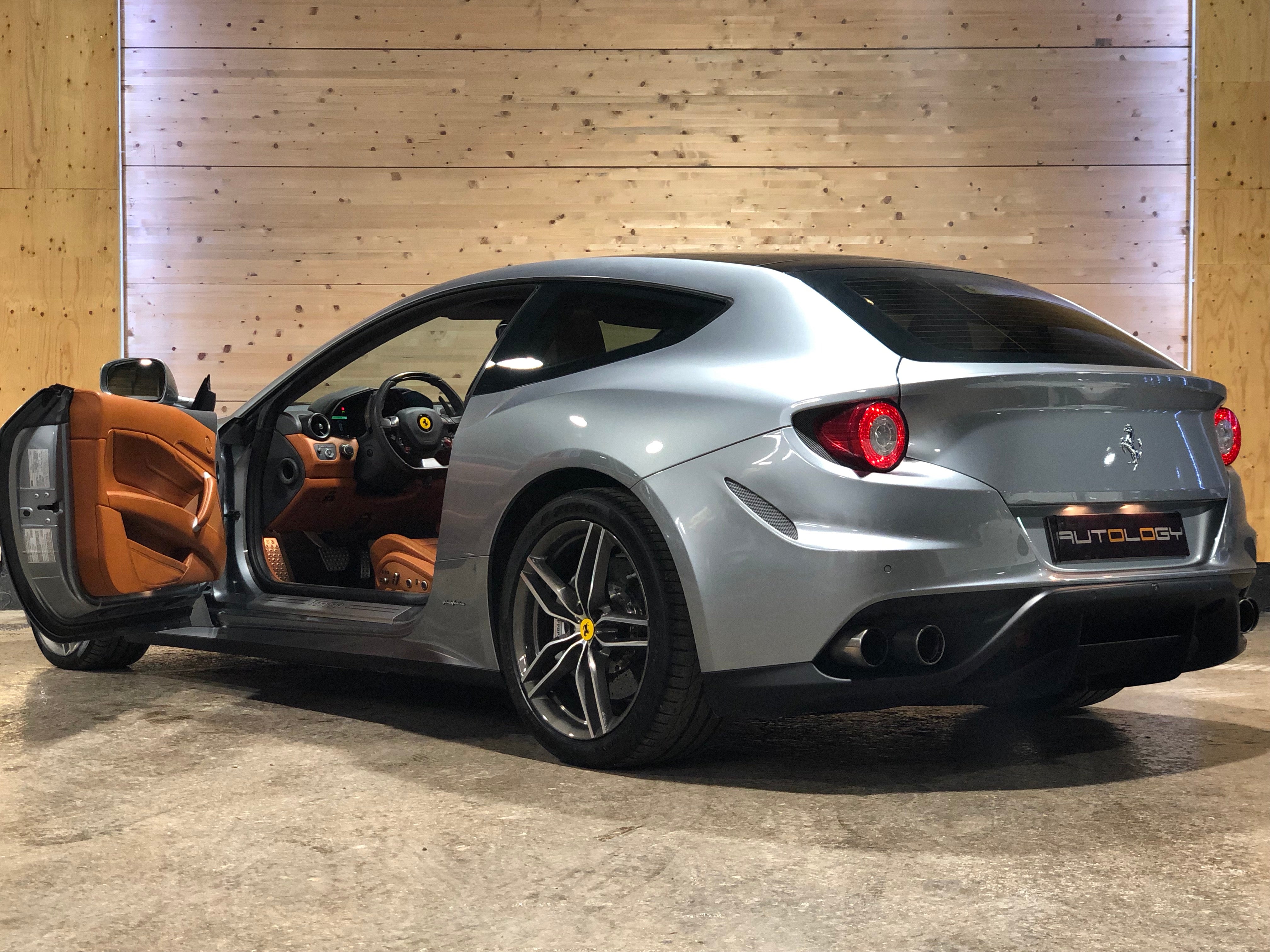 Ferrari FF