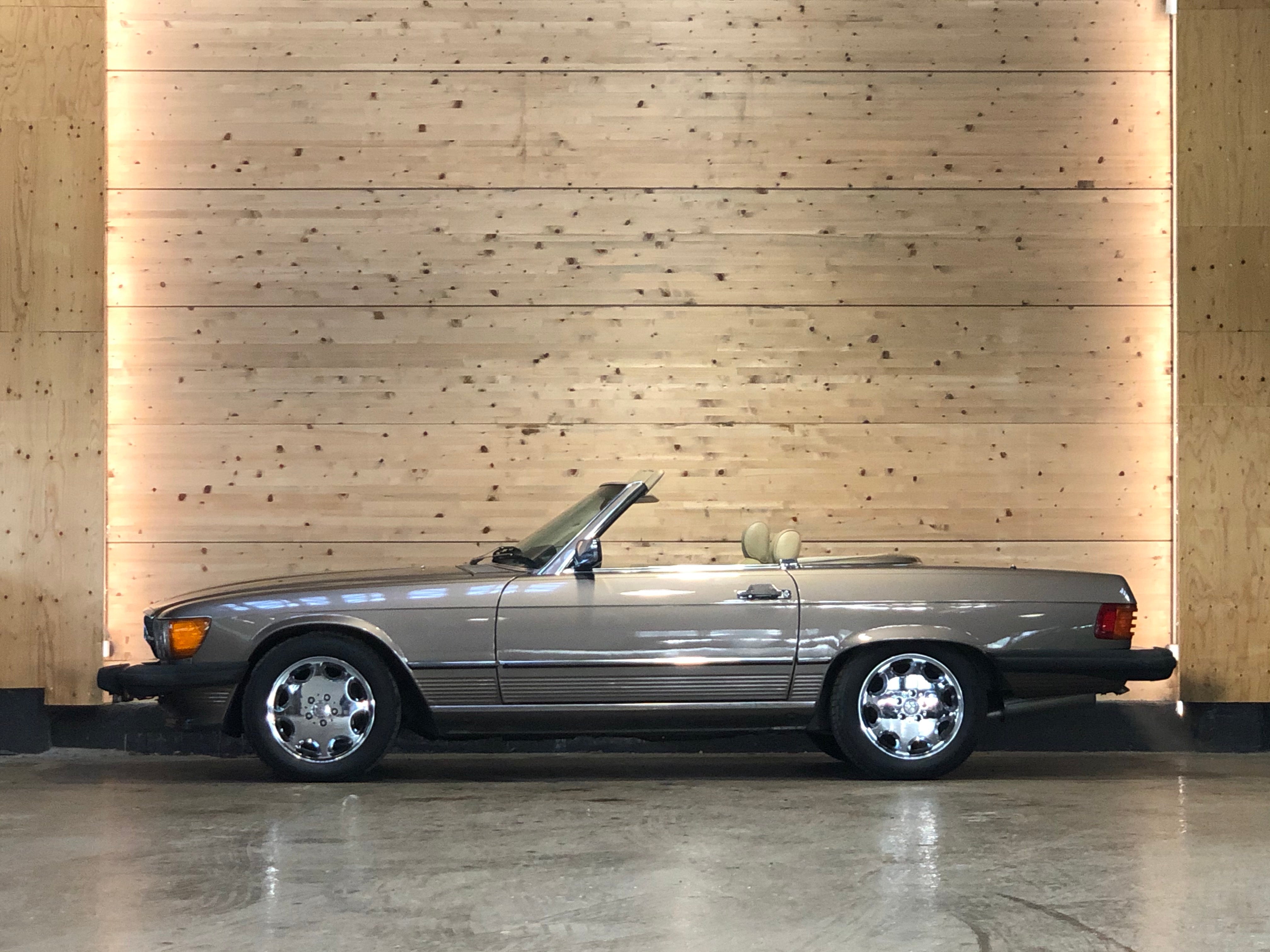 Mercedes 560 SL BVA