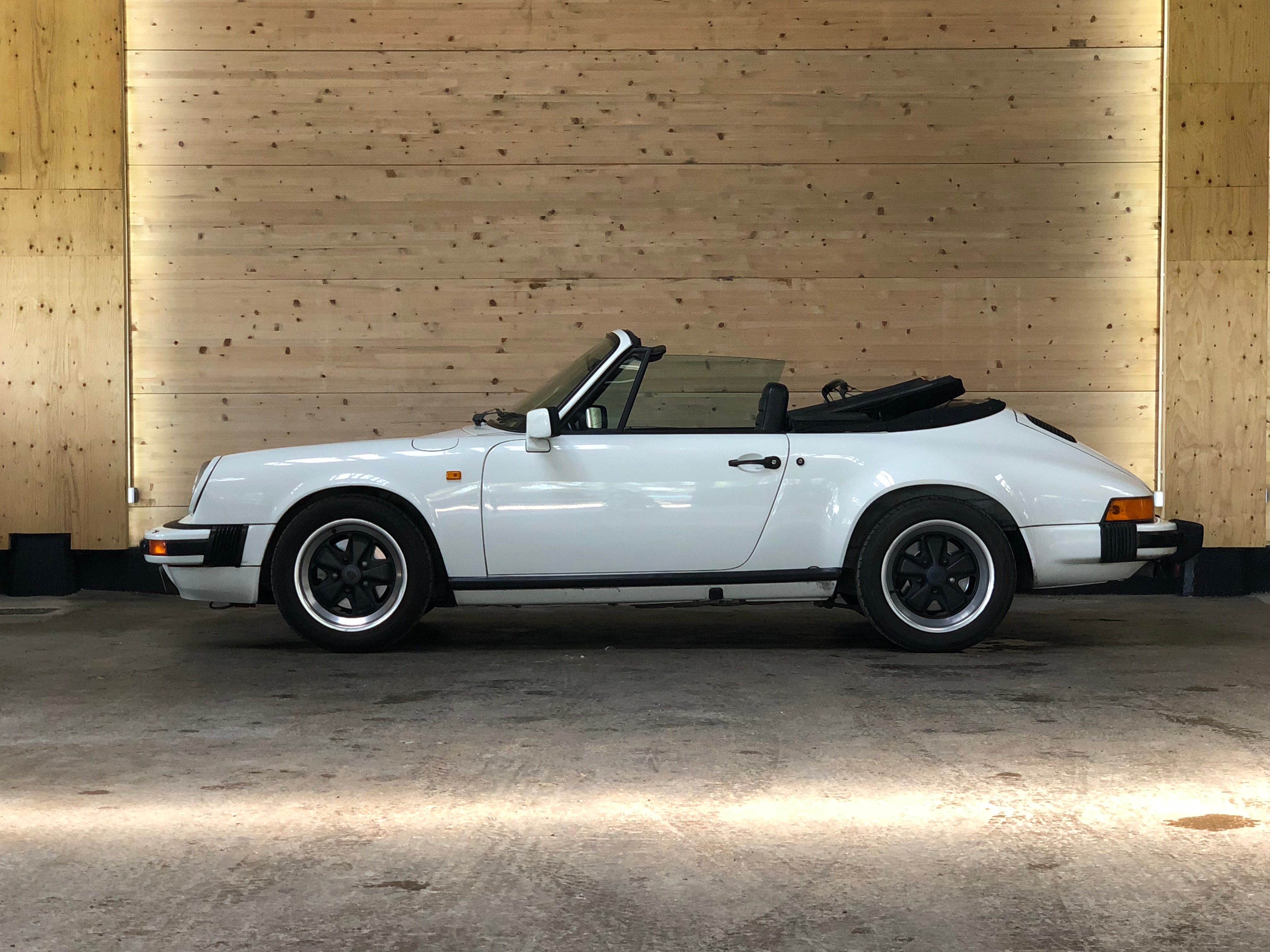 Porsche 911 3.0SC Cabriolet