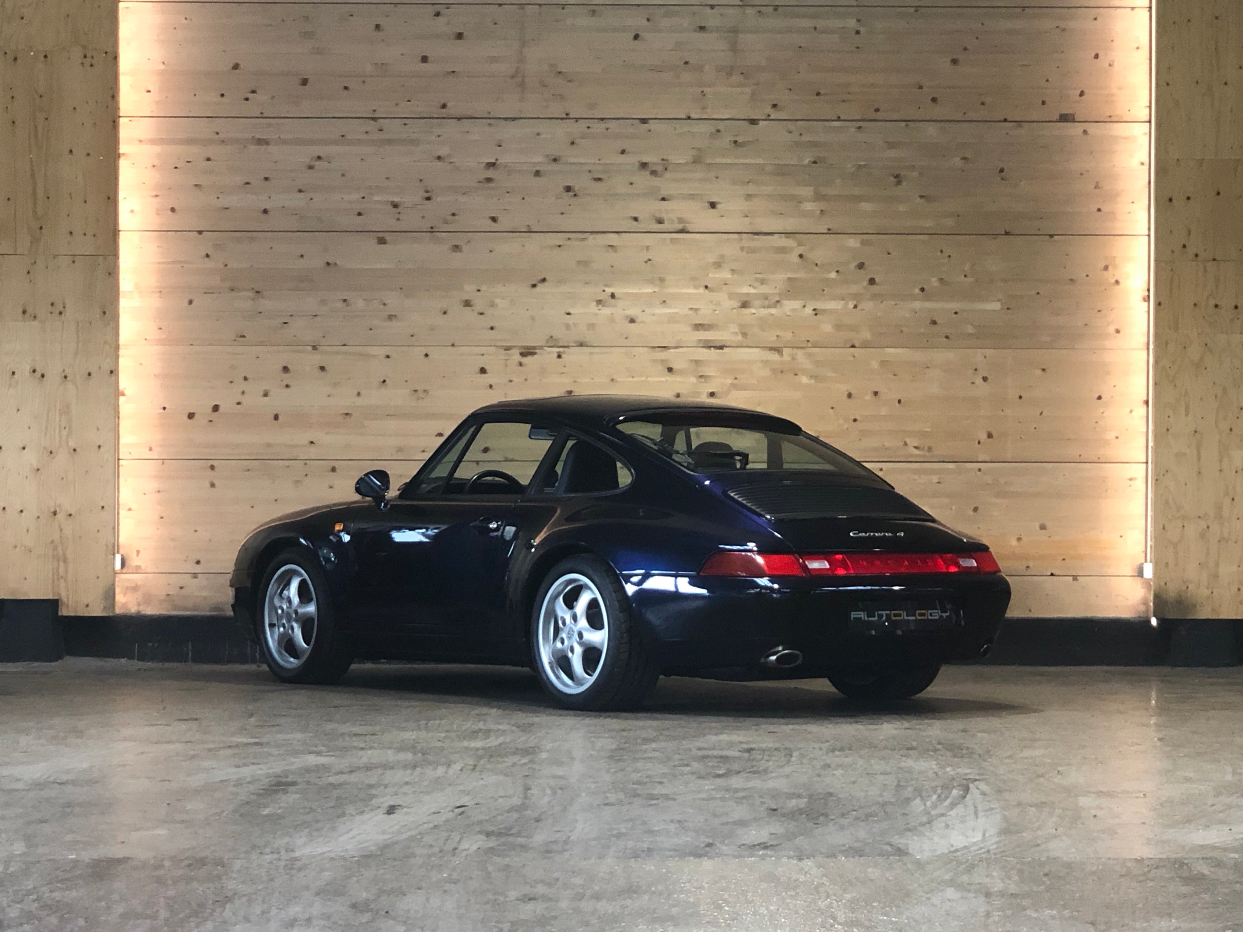 Porsche 993 Carrera 4 .... 13.500km!