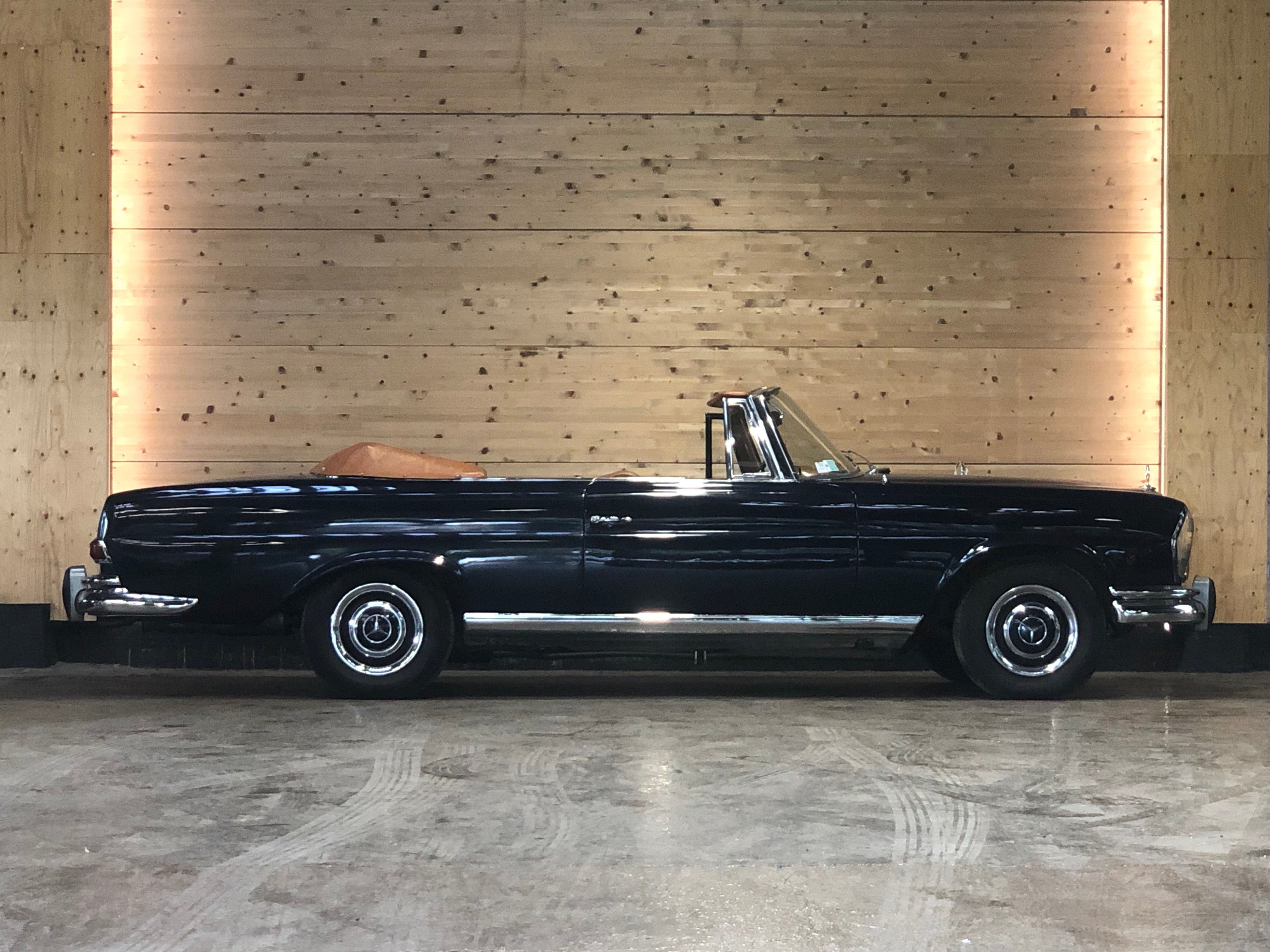 Mercedes 220 SE Cabriolet BVA 1ère main!