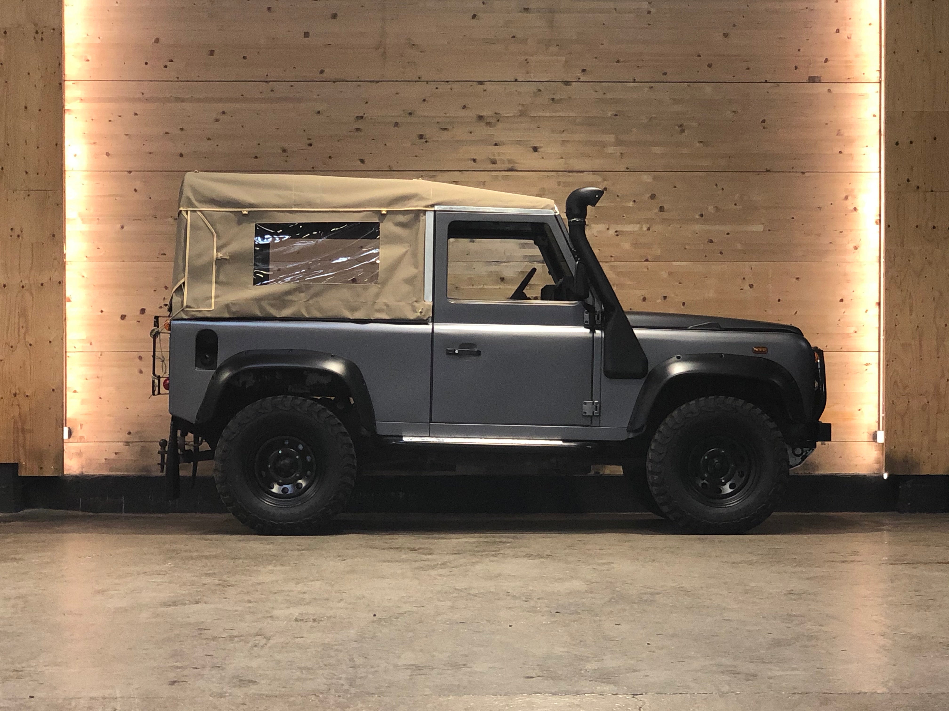 Land Rover Defender 90 Td5 Bache