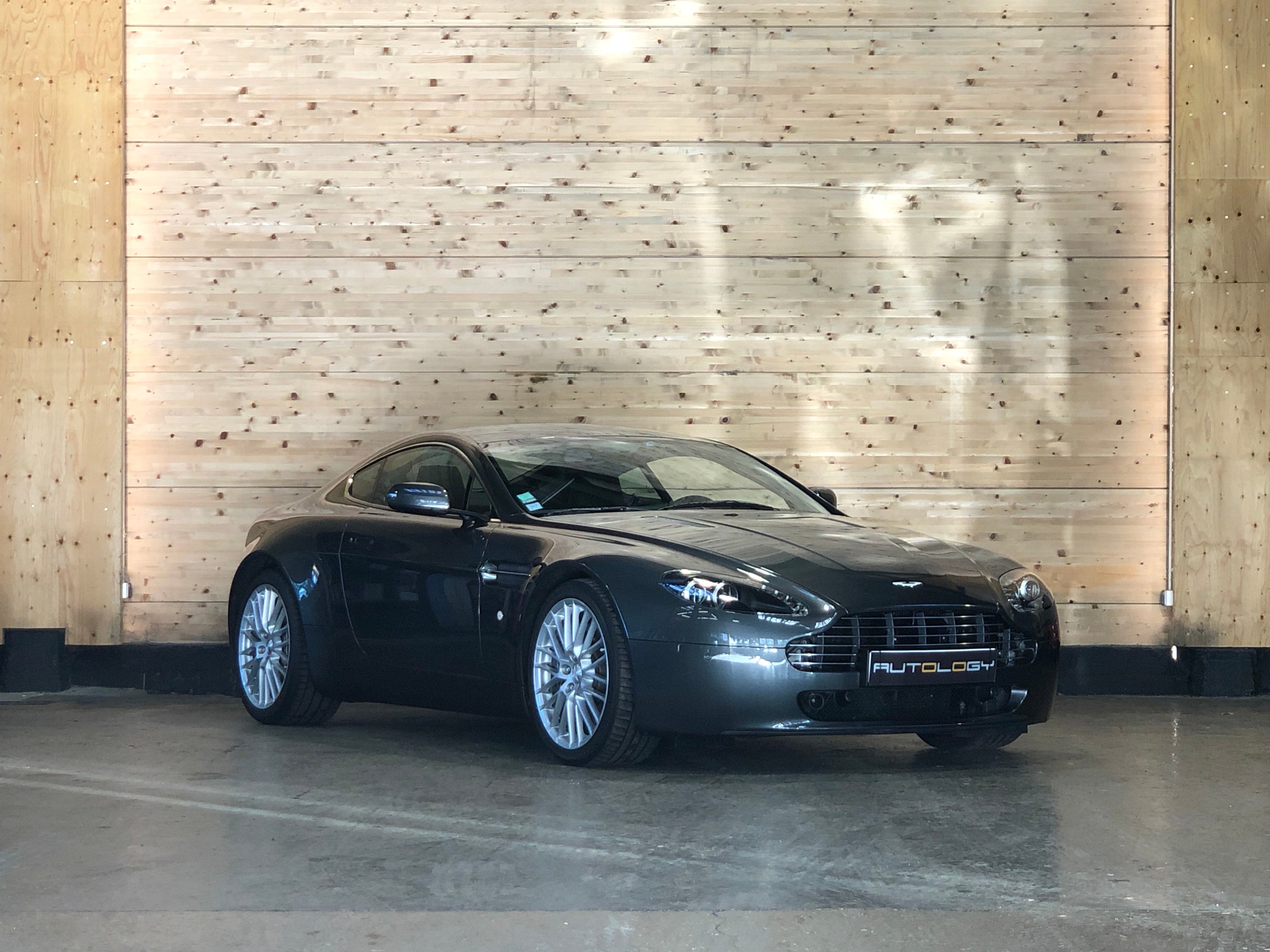 Aston Martin V8 Vantage 4.7 Sportshift