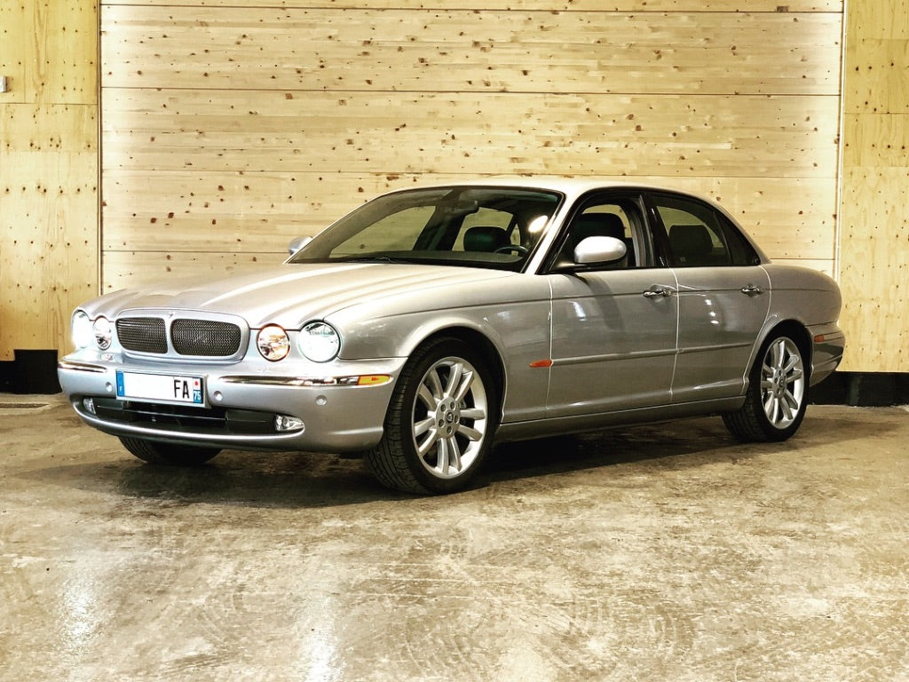 Jaguar XJR 4.2 BVA6