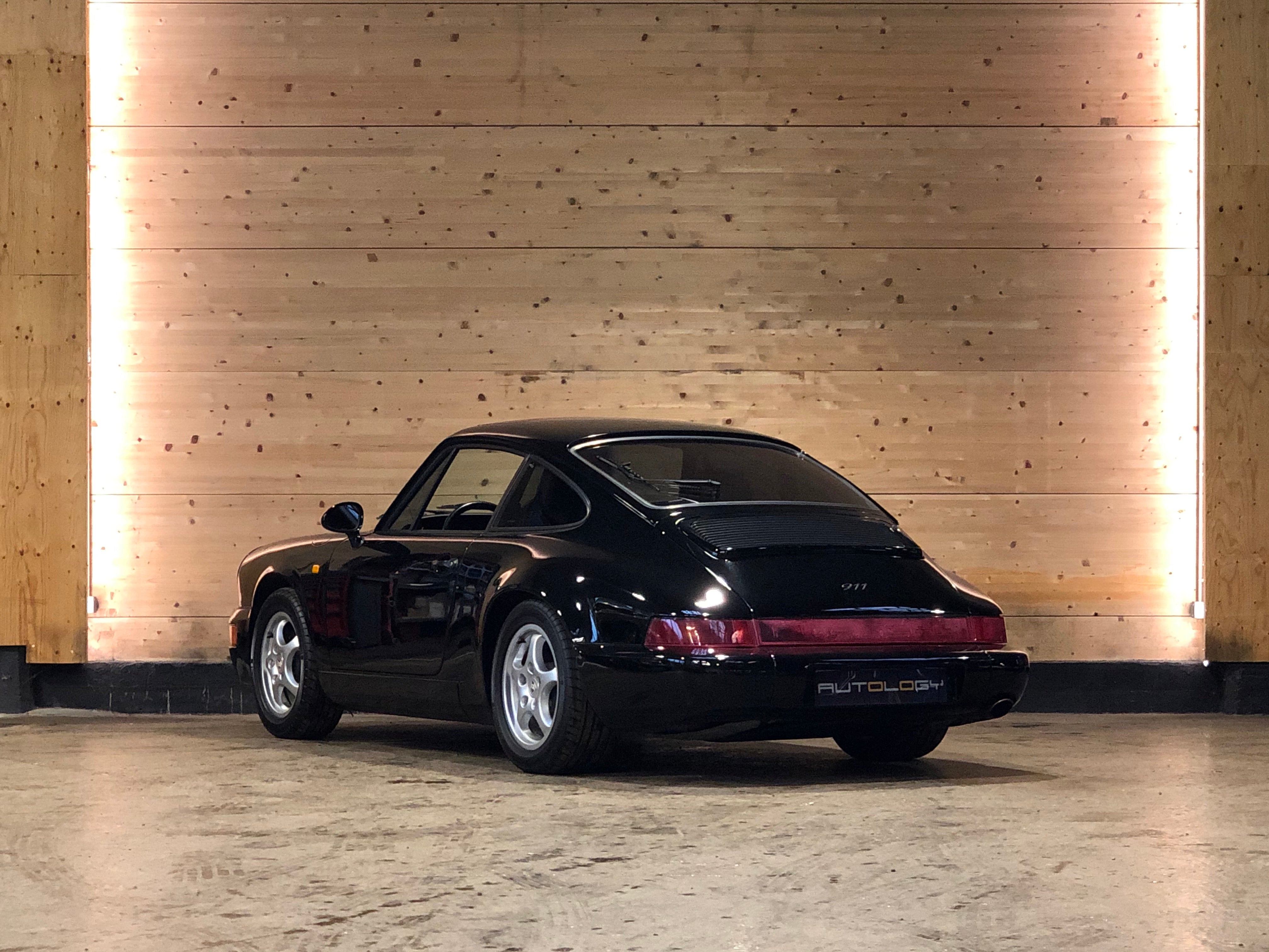 Porsche 964 Carrera 2 Tiptronic