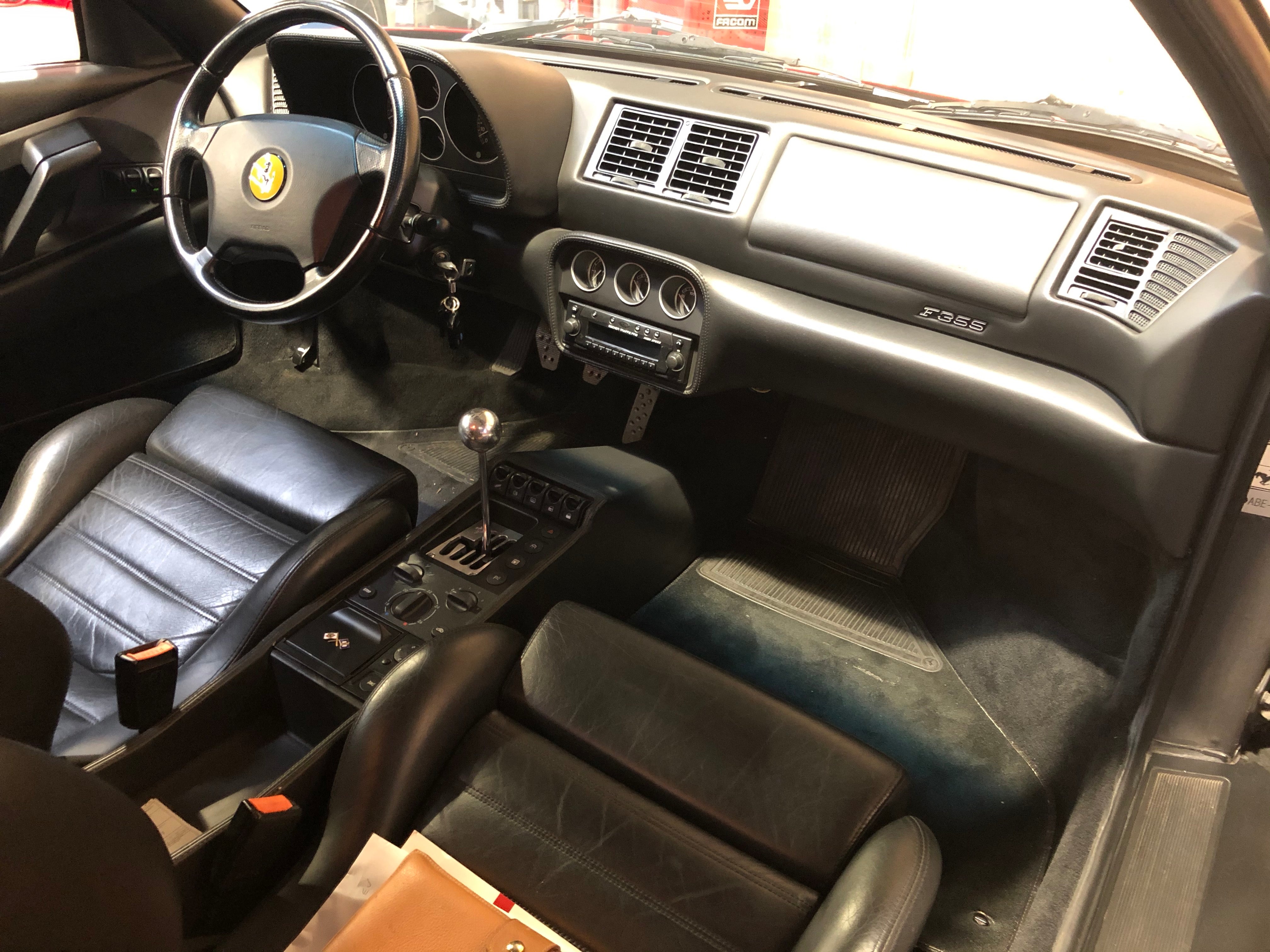 Ferrari F355 Berlinetta BVM6