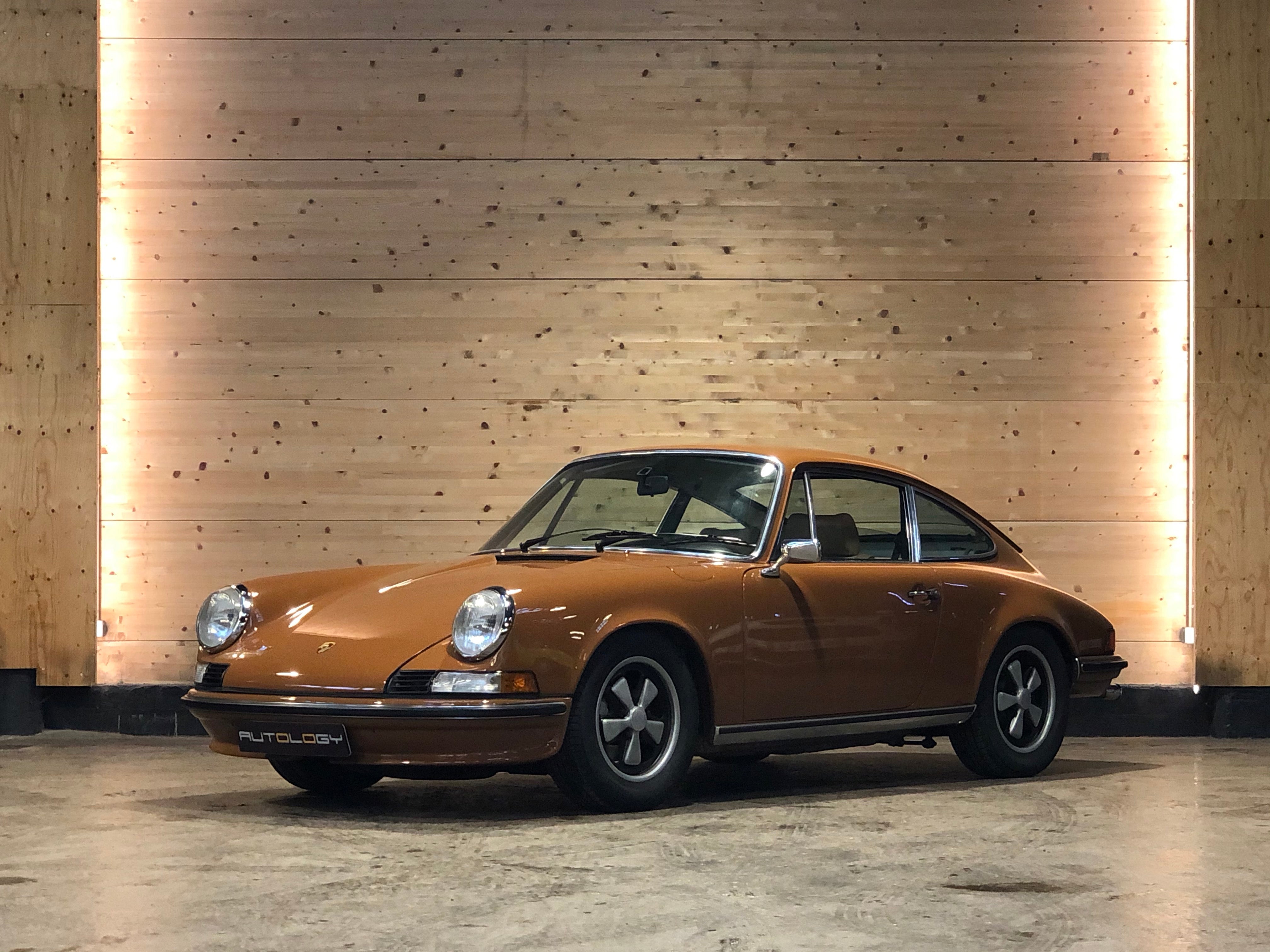 Porsche 911 2.4S Coupe