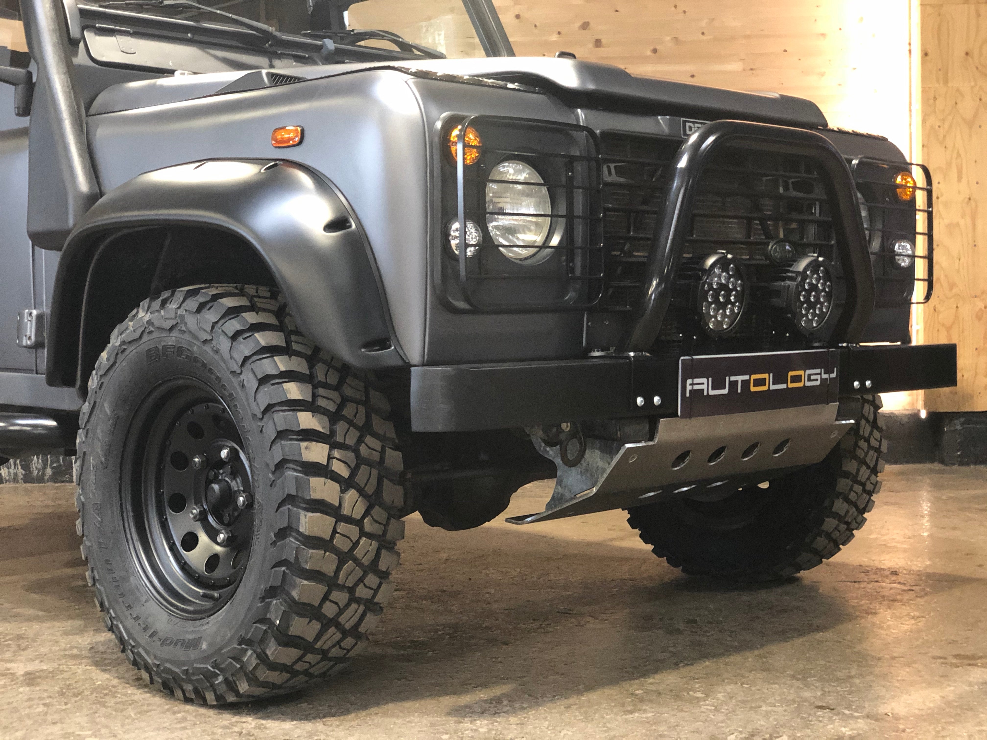 Land Rover Defender 90 Td5 Bache