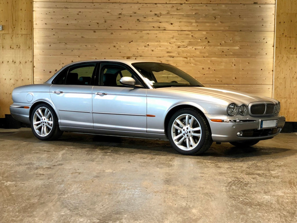 Jaguar XJR 4.2 BVA6