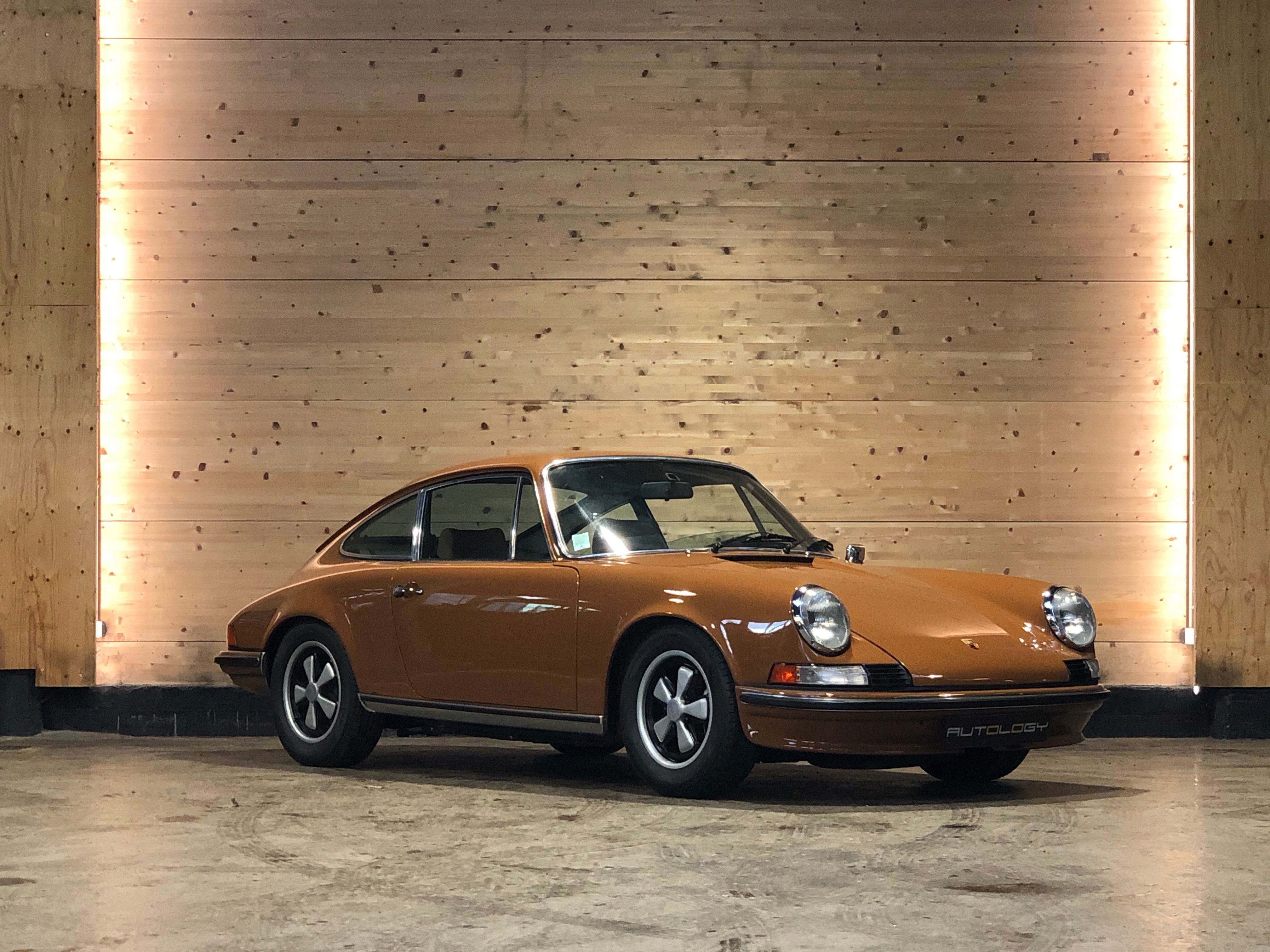 Porsche 911 2.4S Coupe