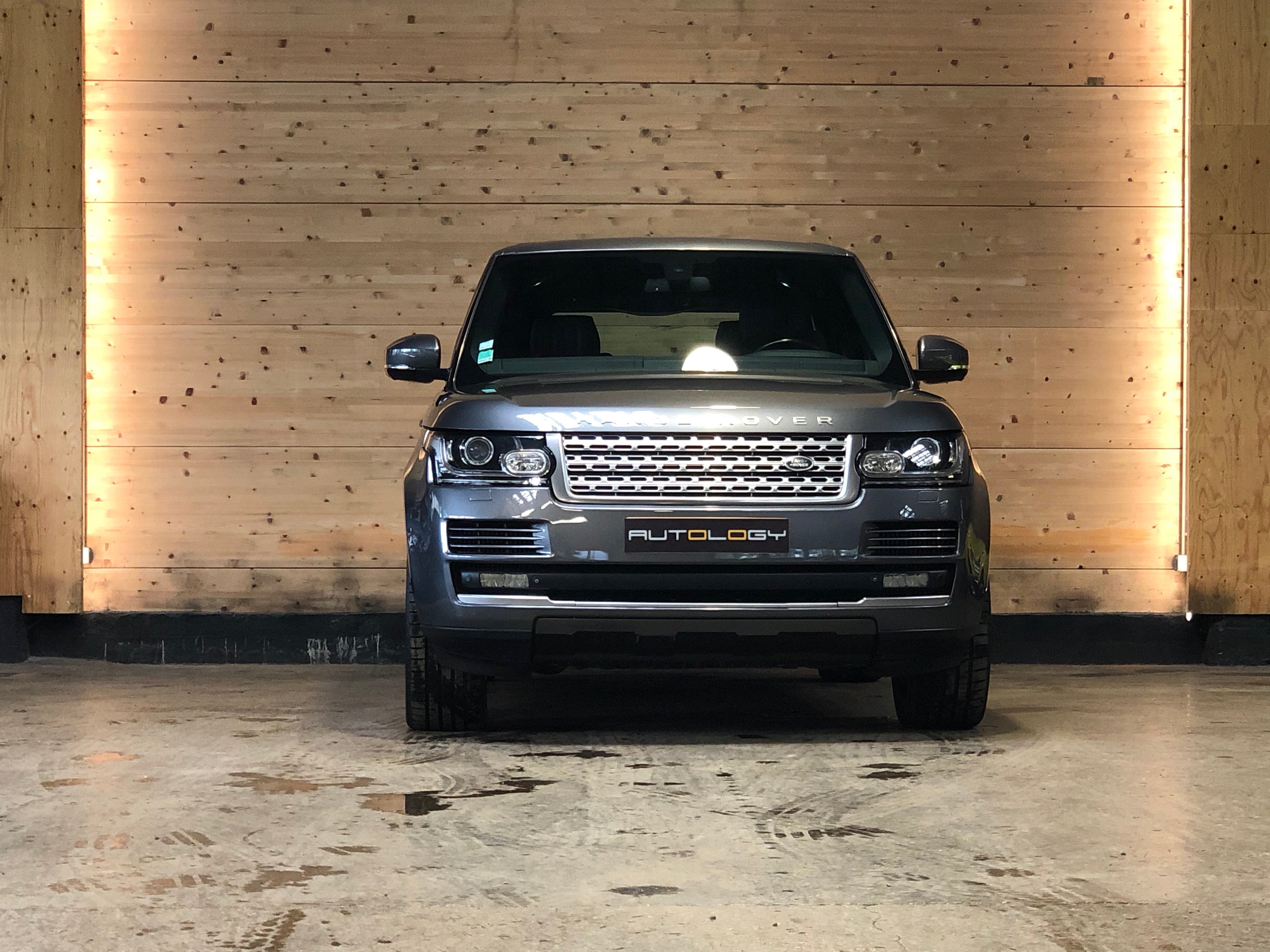 Land Rover Range Rover SdV8 Vogue