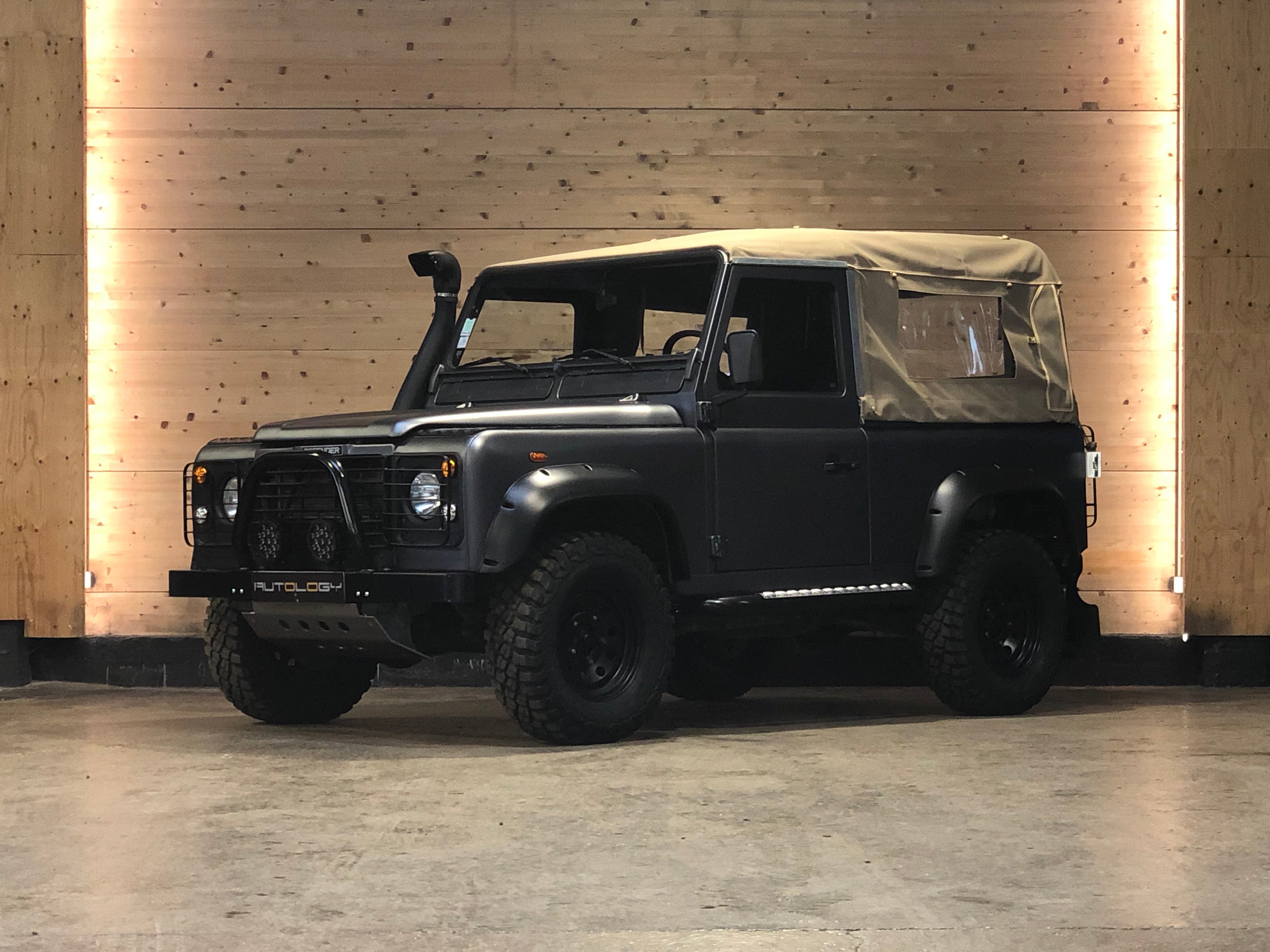 Land Rover Defender 90 Td5 Bache