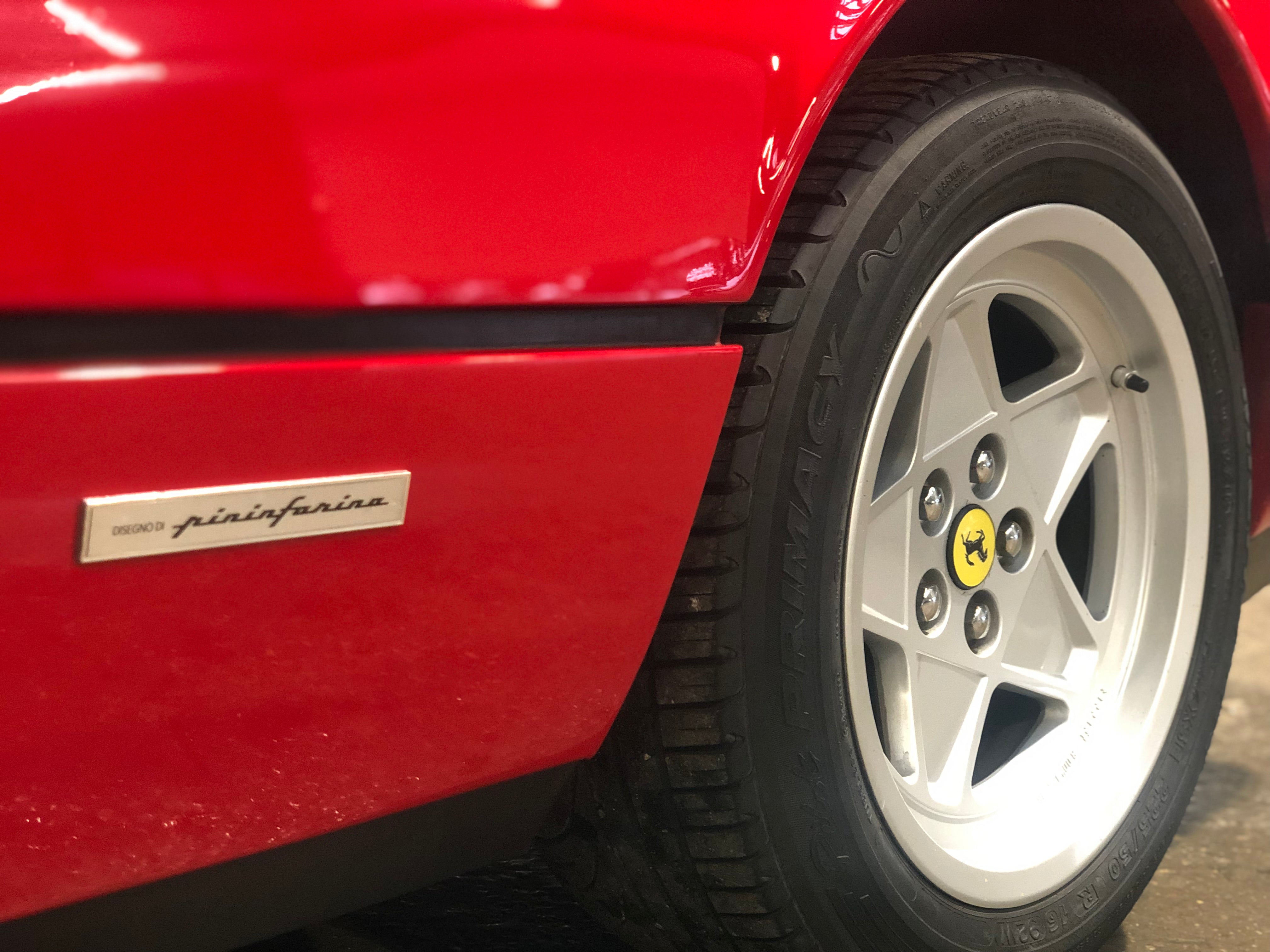 Ferrari 328 GTB