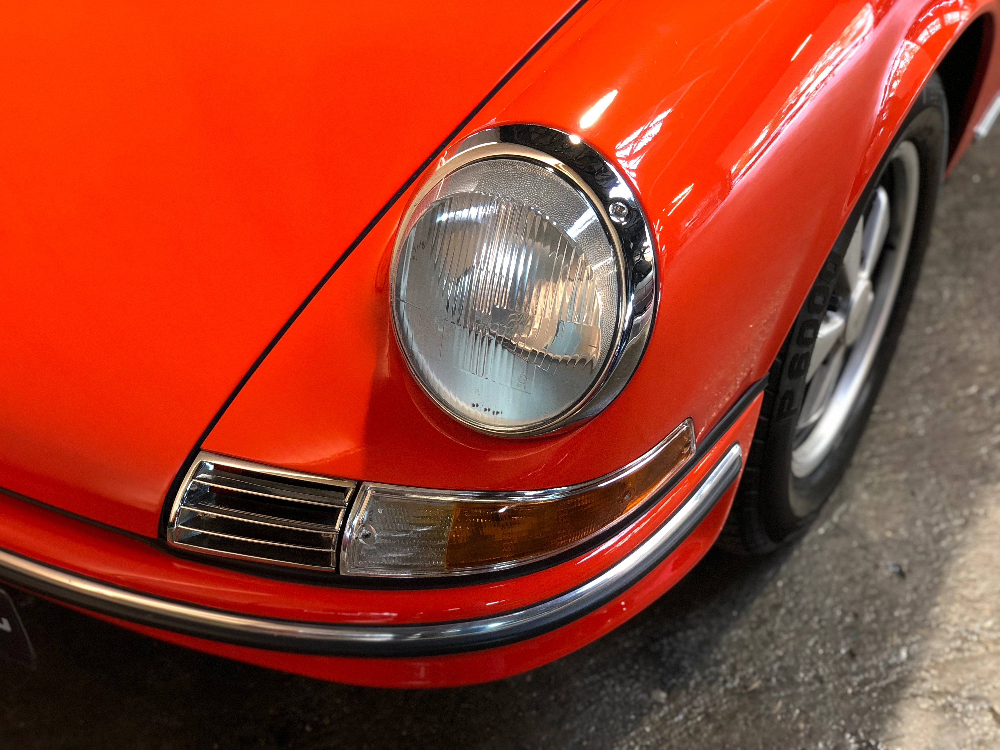 Porsche 911 2.4 T/E